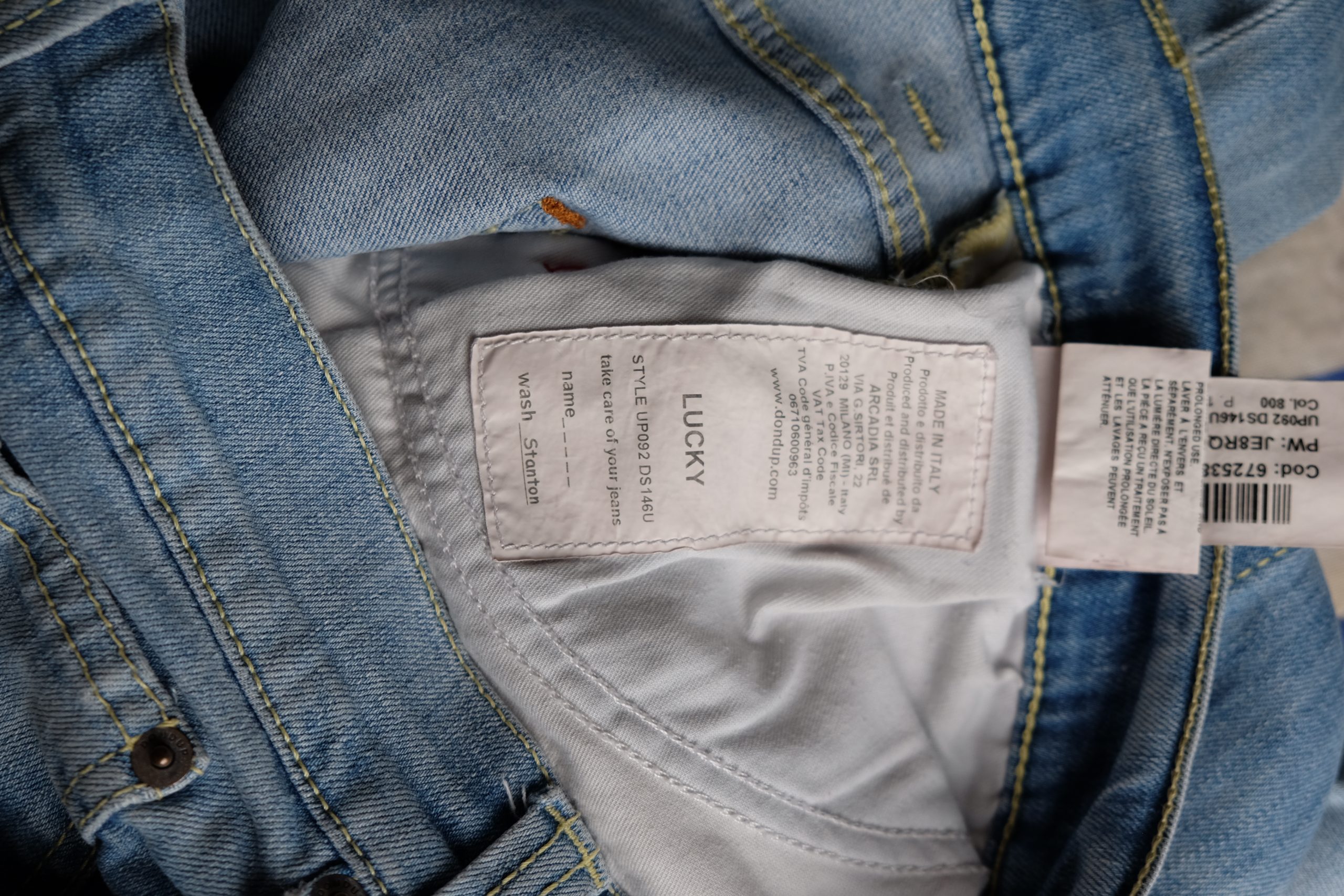 Jeans image 2