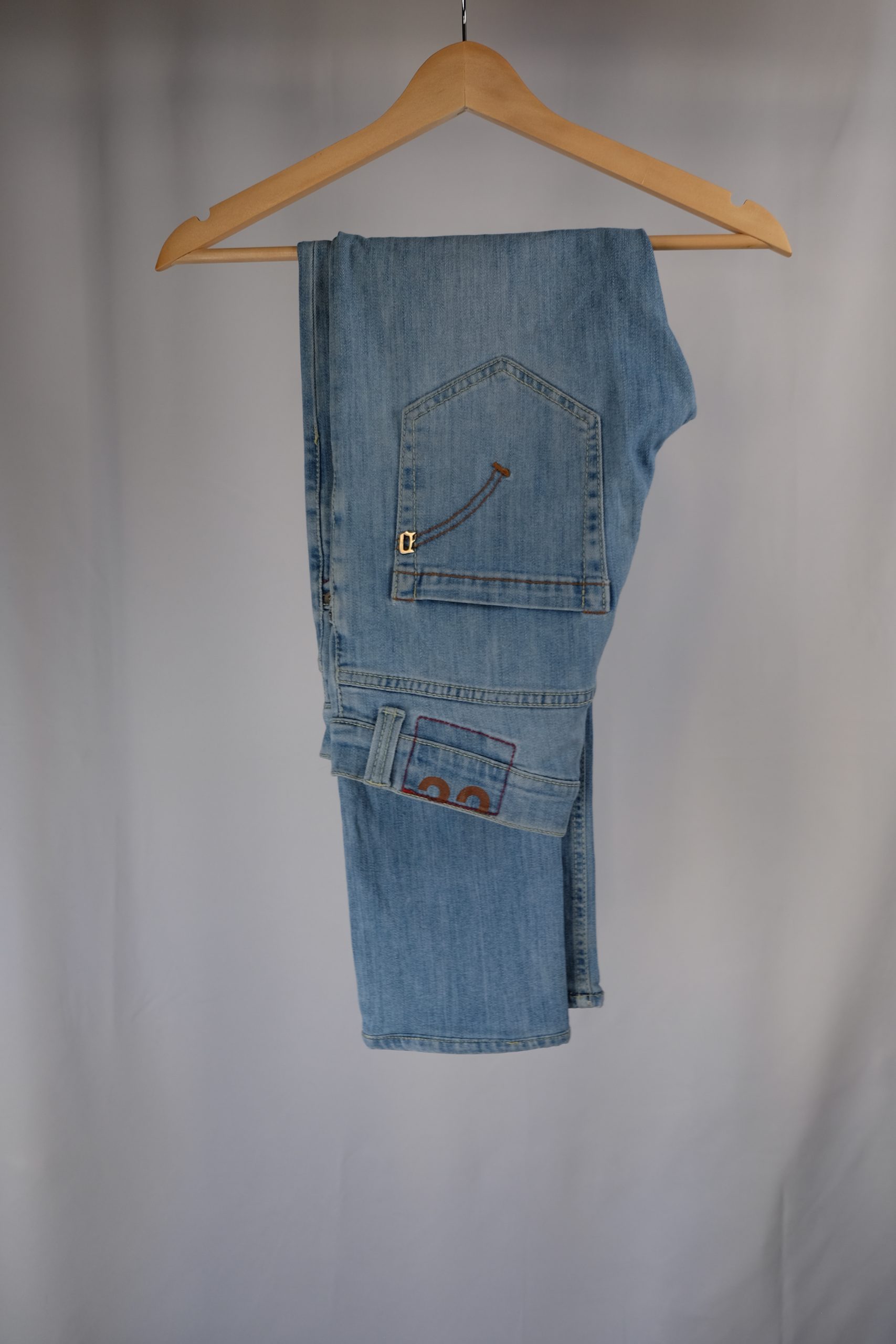 Jeans image 3