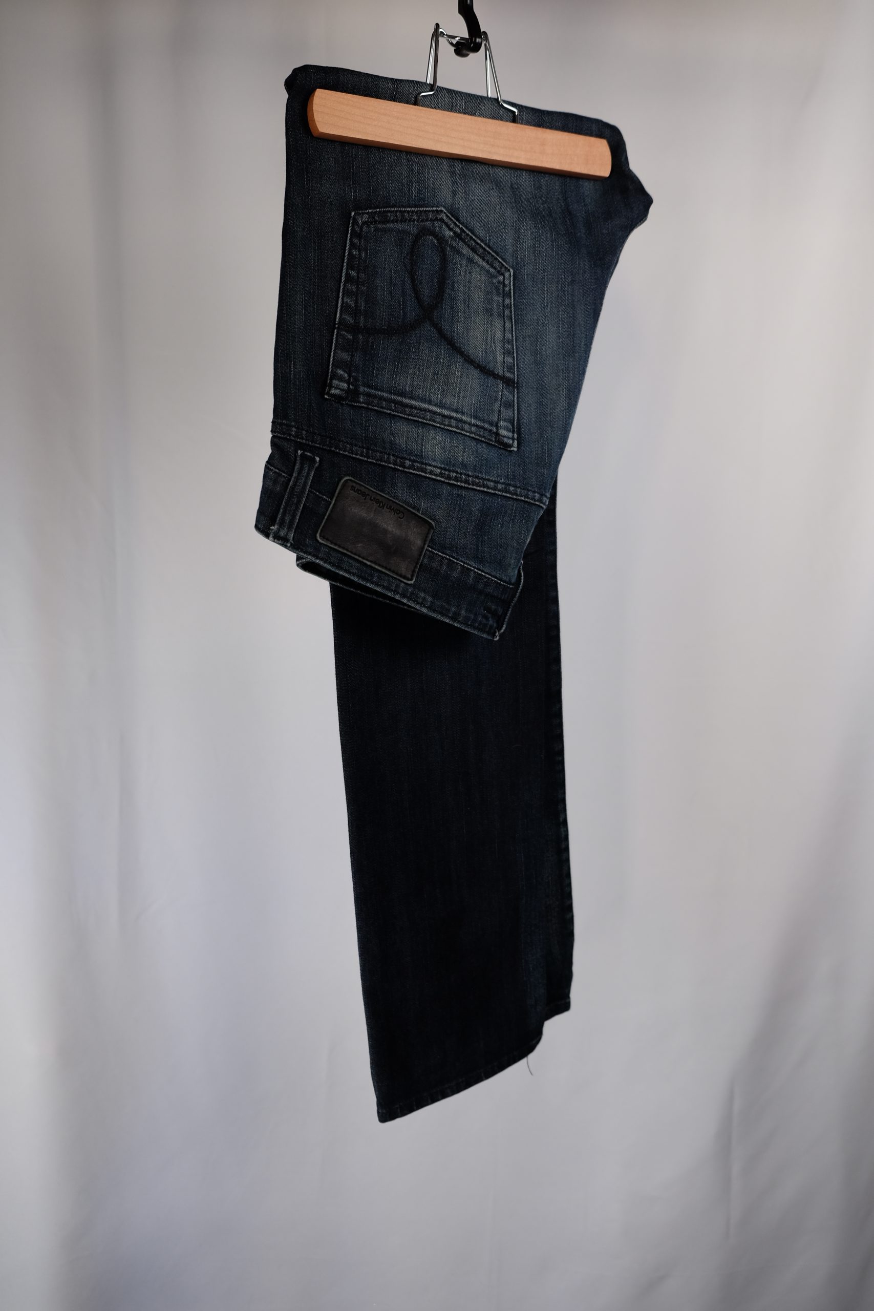 Jeans image 4