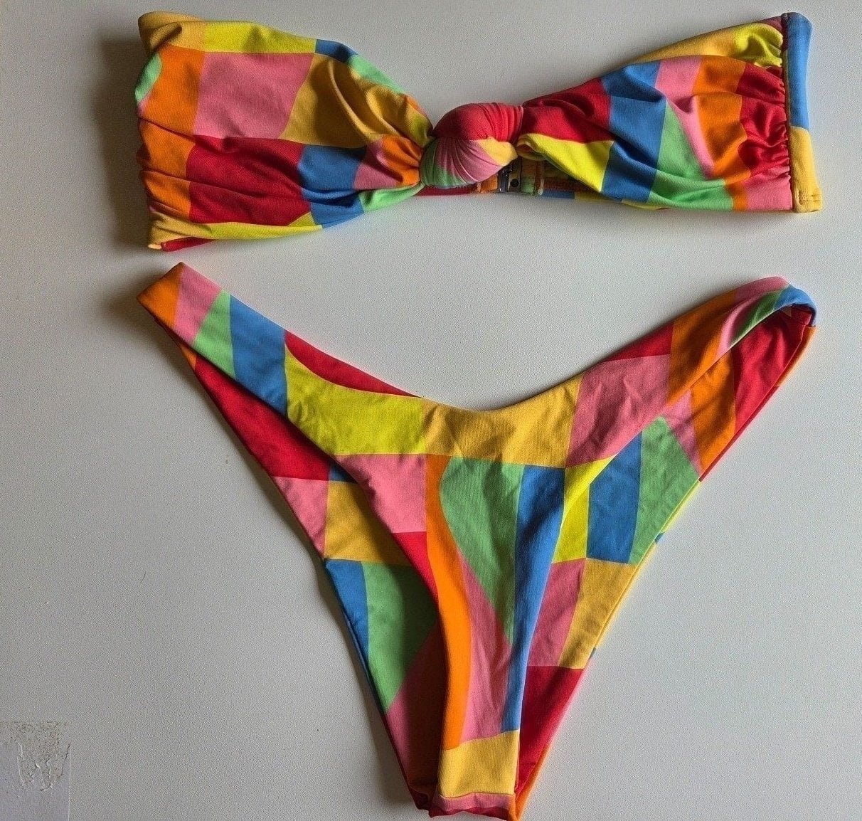 It'S NOW COOL Women's Multi Colour Geometric Bandeau Bikini Set M image 3