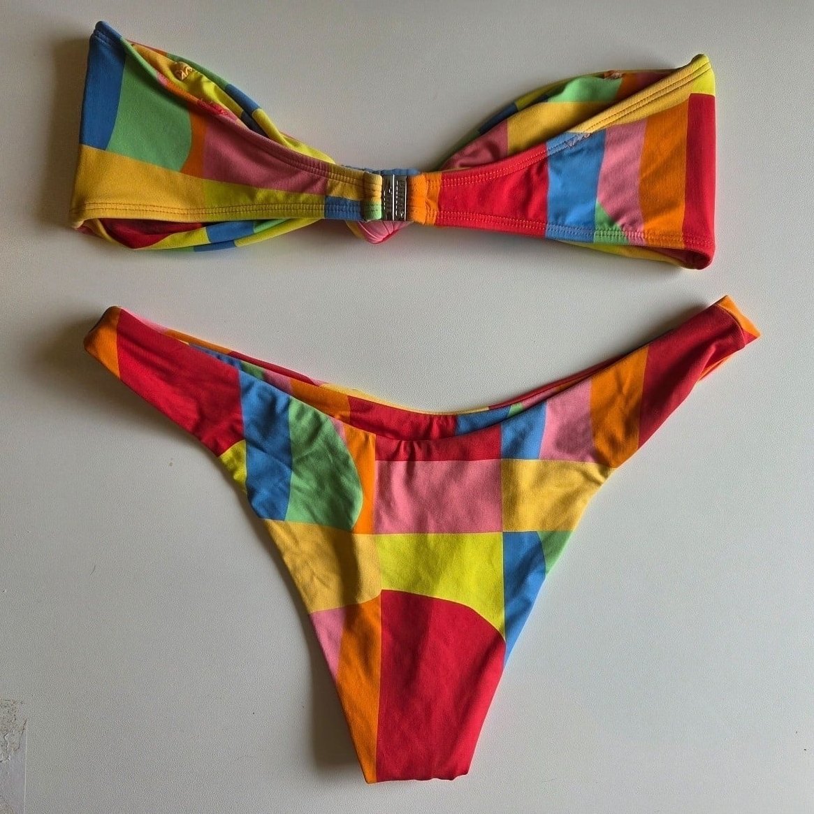 It'S NOW COOL Women's Multi Colour Geometric Bandeau Bikini Set M image 4