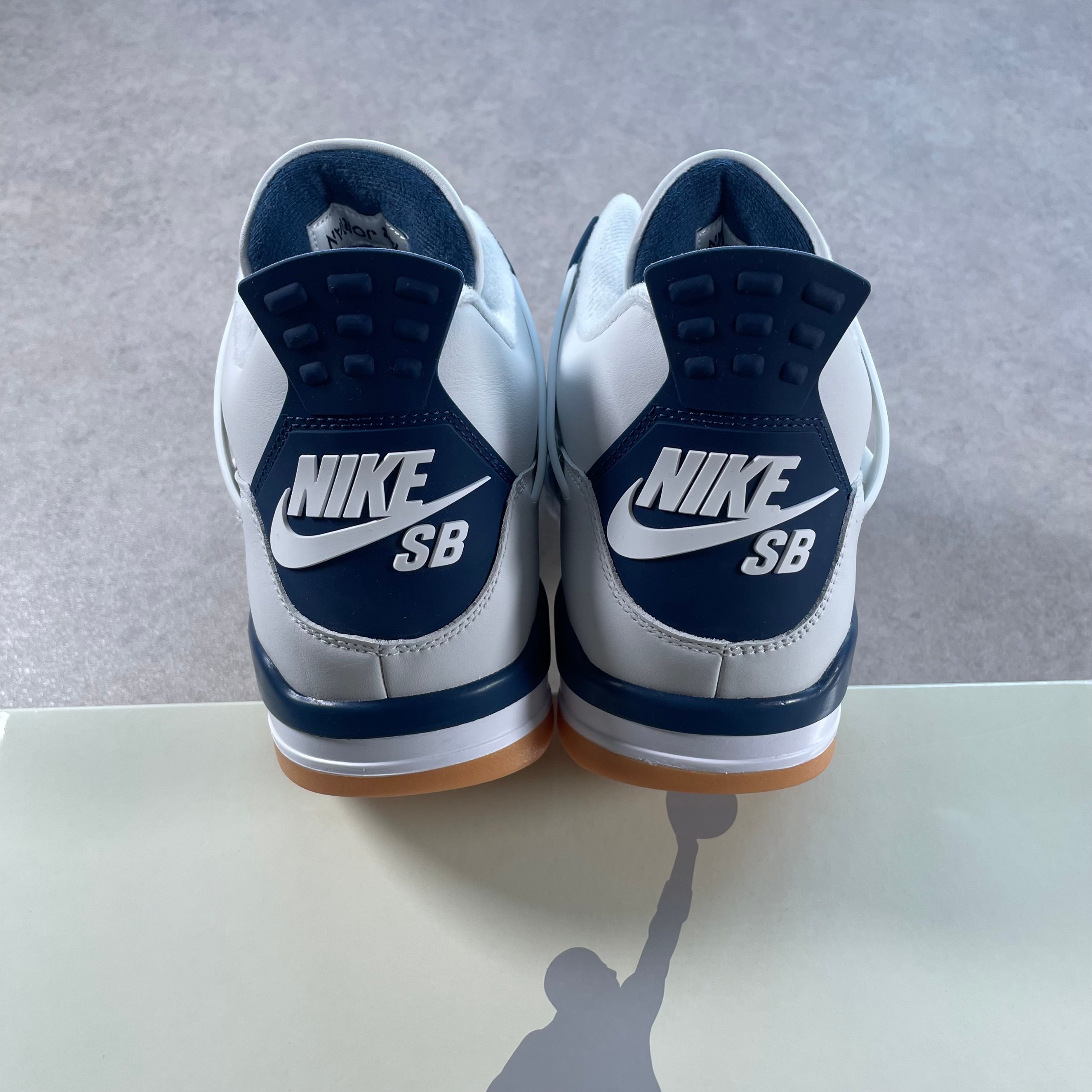 Nike SB x Air Jordan 4 Retro SP "Summit White, Navy" (UK12) image 4