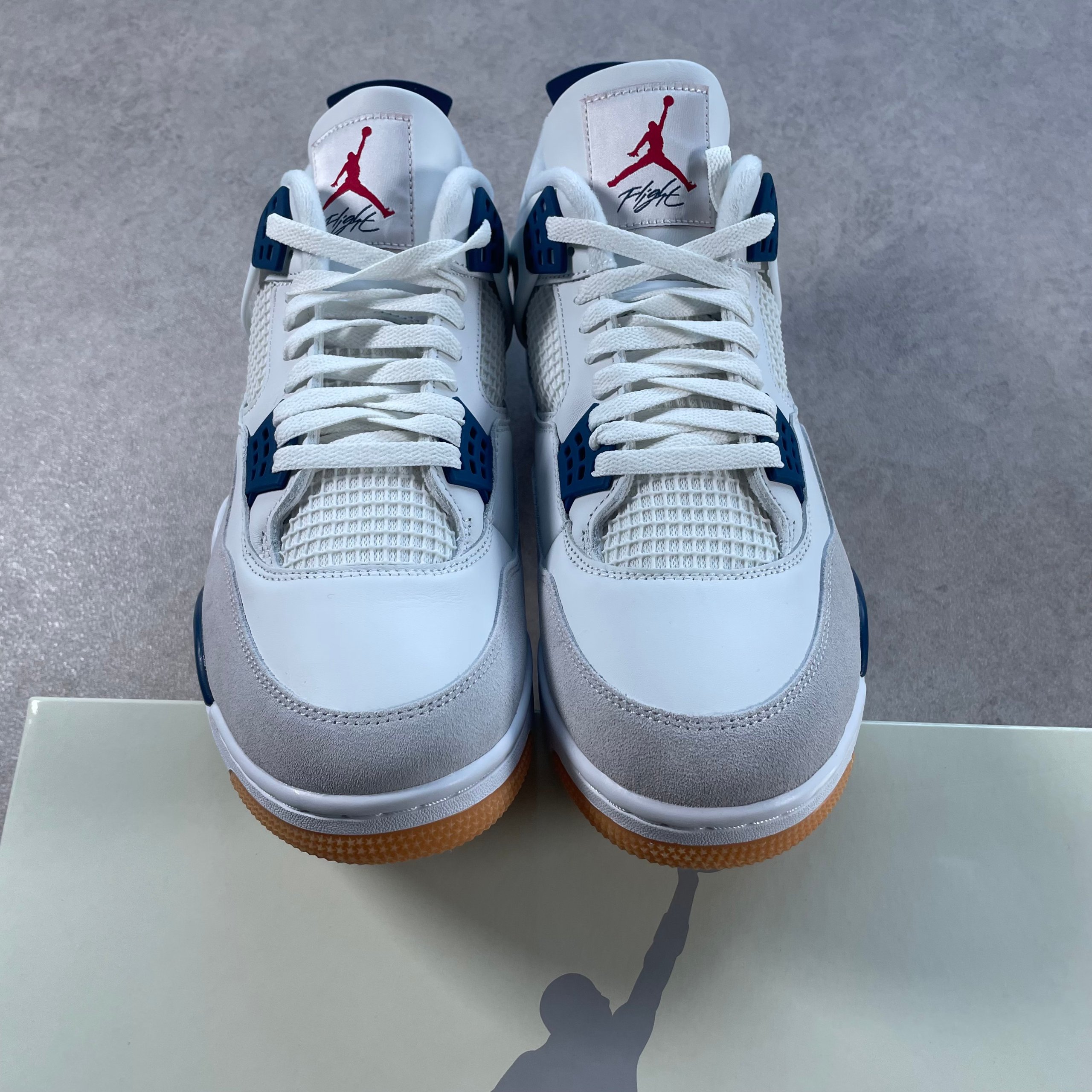 Nike SB x Air Jordan 4 Retro SP "Summit White, Navy" (UK12) image 5
