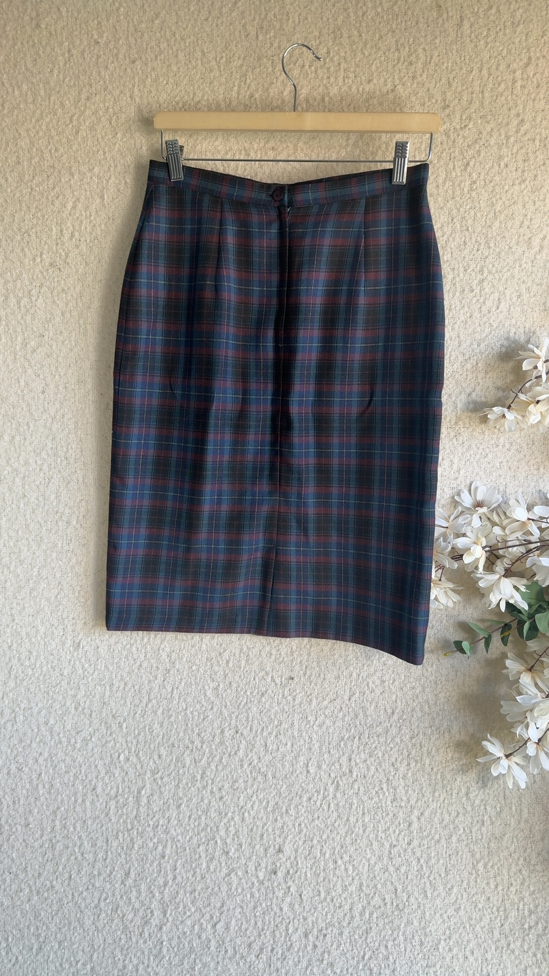 Berkertex Navy Multi Plaid Pencil Skirt UK 12 Polyester Viscose Nylon Lined image 4