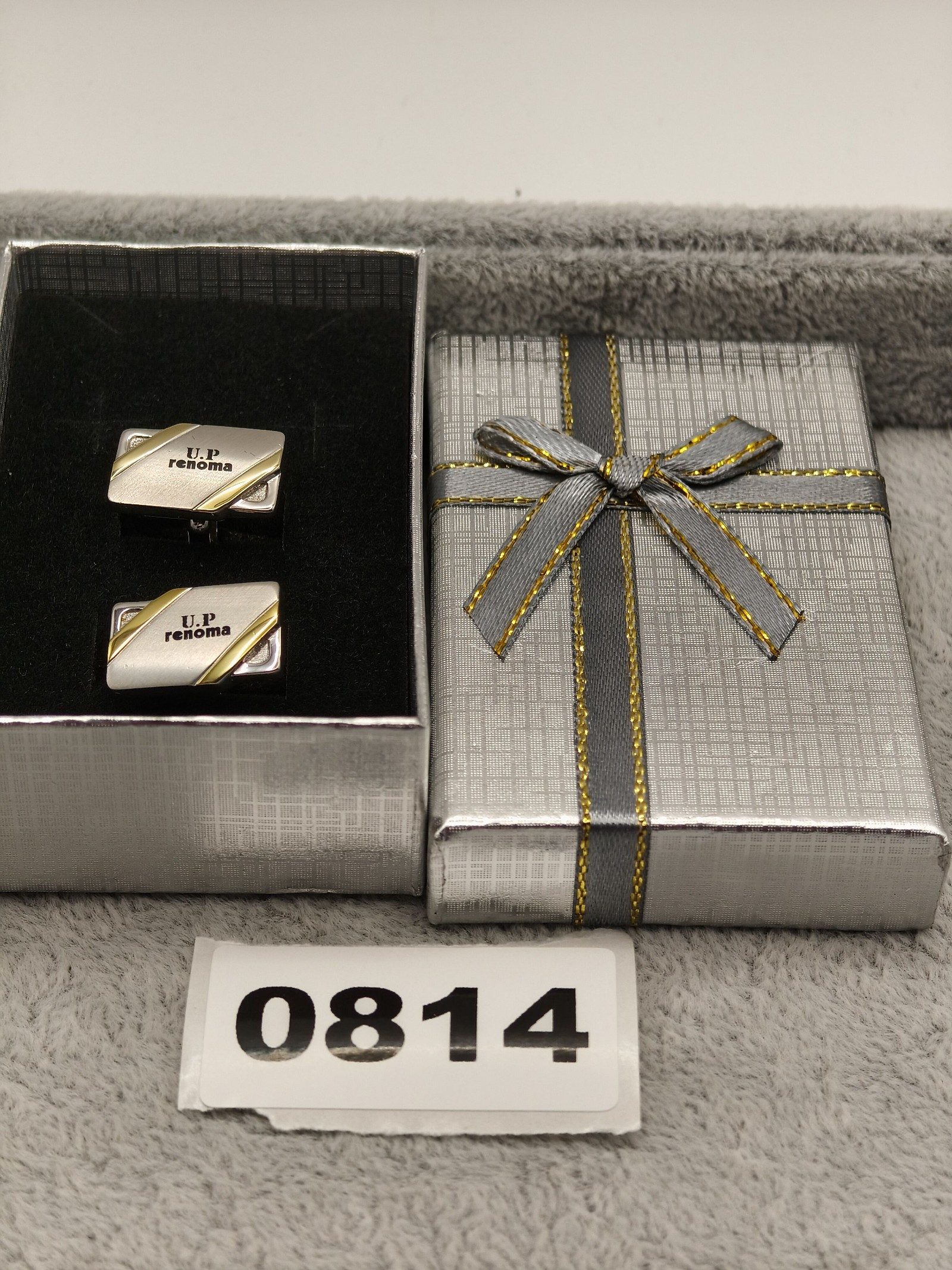 U.P Renoma Silver & Gold Men's Cufflinks Set