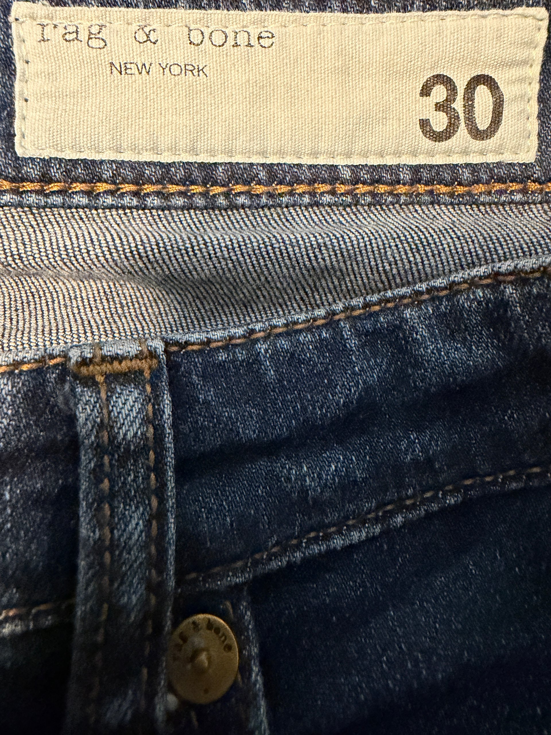Rag & Bone "Dre" Low-Rise Slim Boyfriend Jeans in Alba - Size 30 image 2