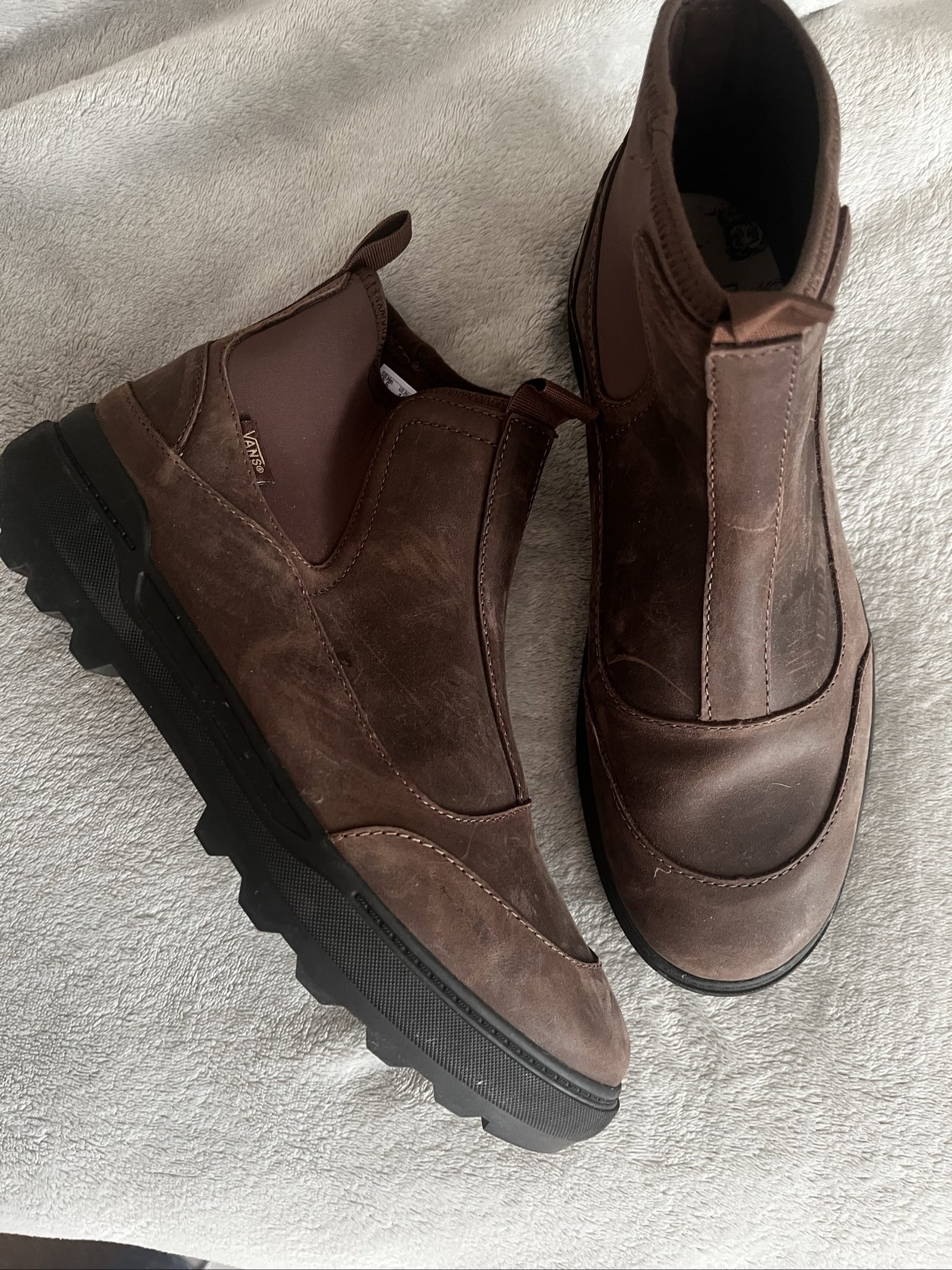 Vans Men's Brown Leather Ankle Boots UK 7.5 image 8
