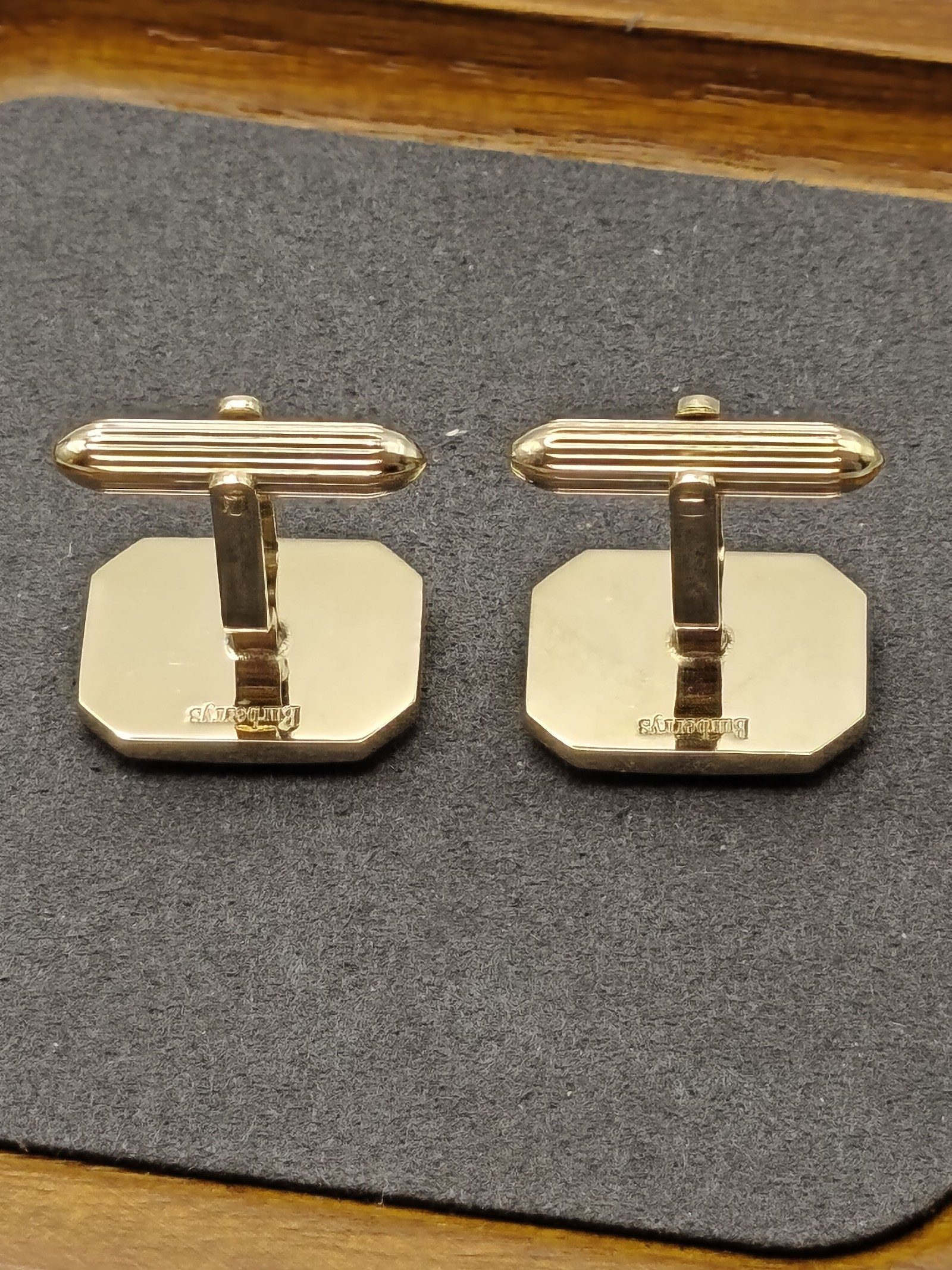 Burberry Gold & Black Logo Cufflinks image 8
