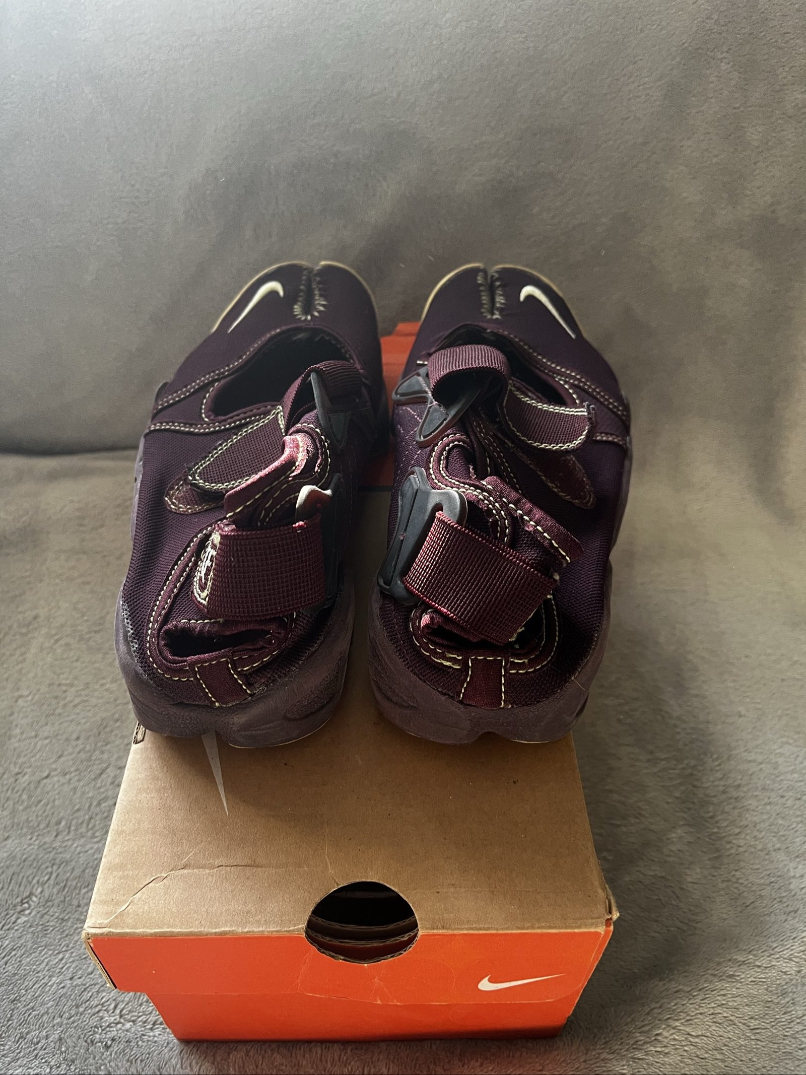 Nike Women's Red Mahogany & Mint Ice Air Rift B Split Toe Trainers UK 4.5 image 4