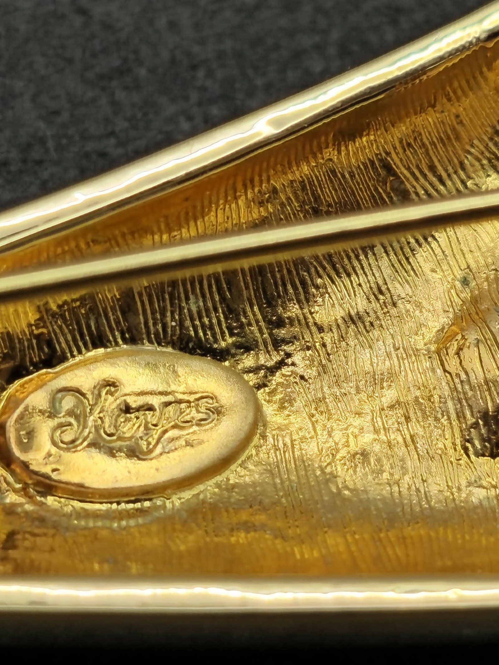 Gold Tone Clear Crystal Brooch Pin image 8