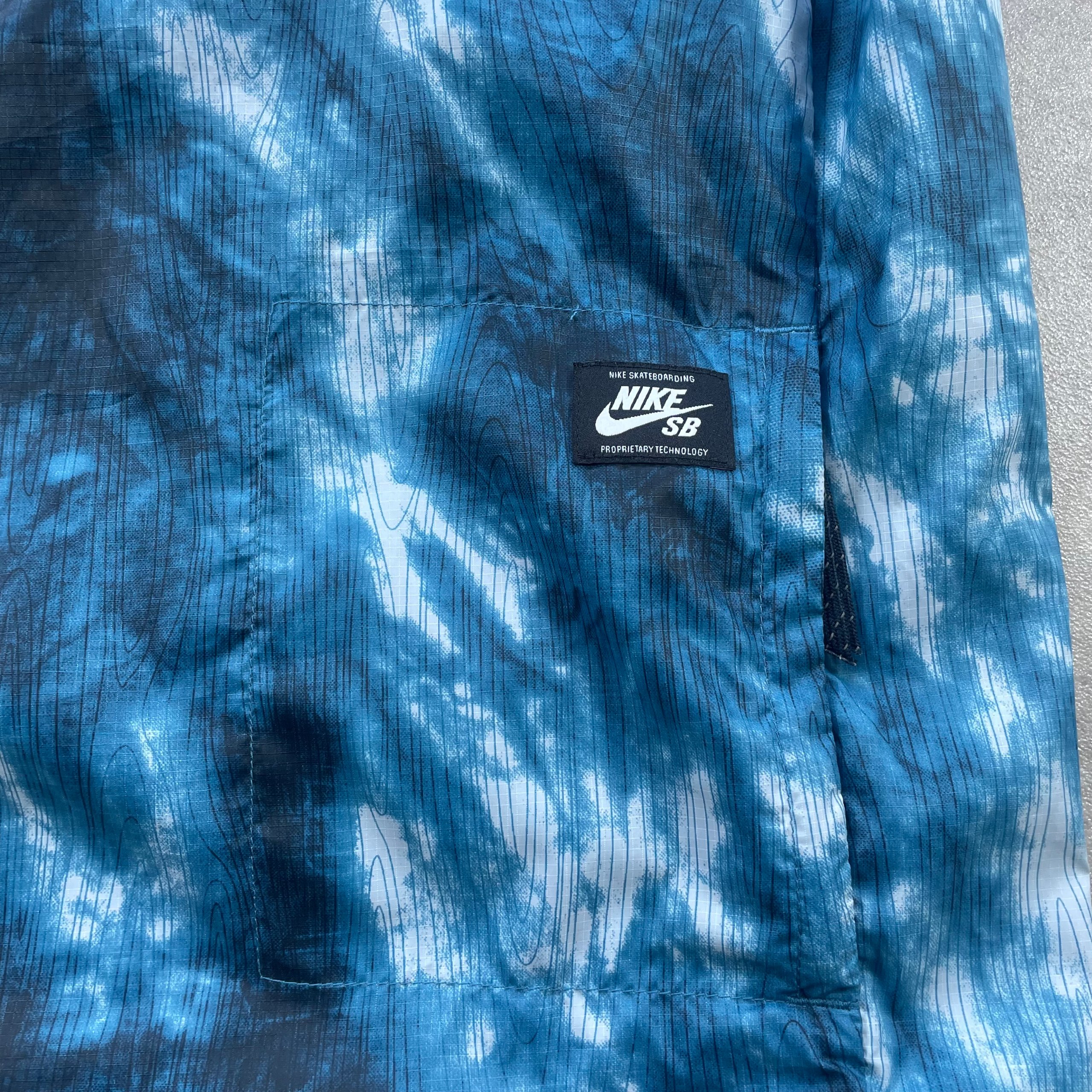 Nike SB Windbreaker Jacket "Aurora Blue" (Size Large Mens) image 7