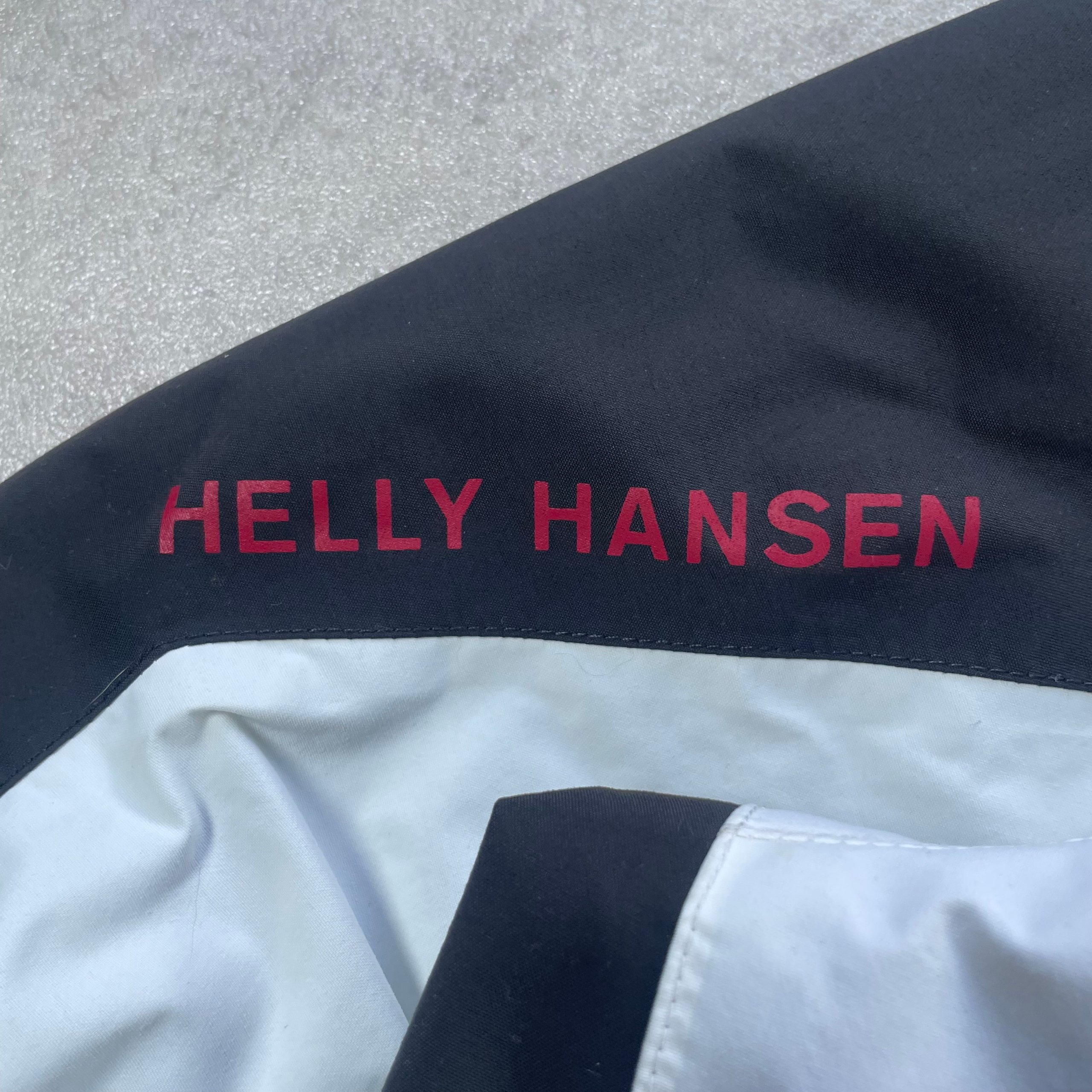 Helly Hansen Helly Tech Performance Waterproof Windproof Jacket "White,Black" (Mens Size XL) image 9