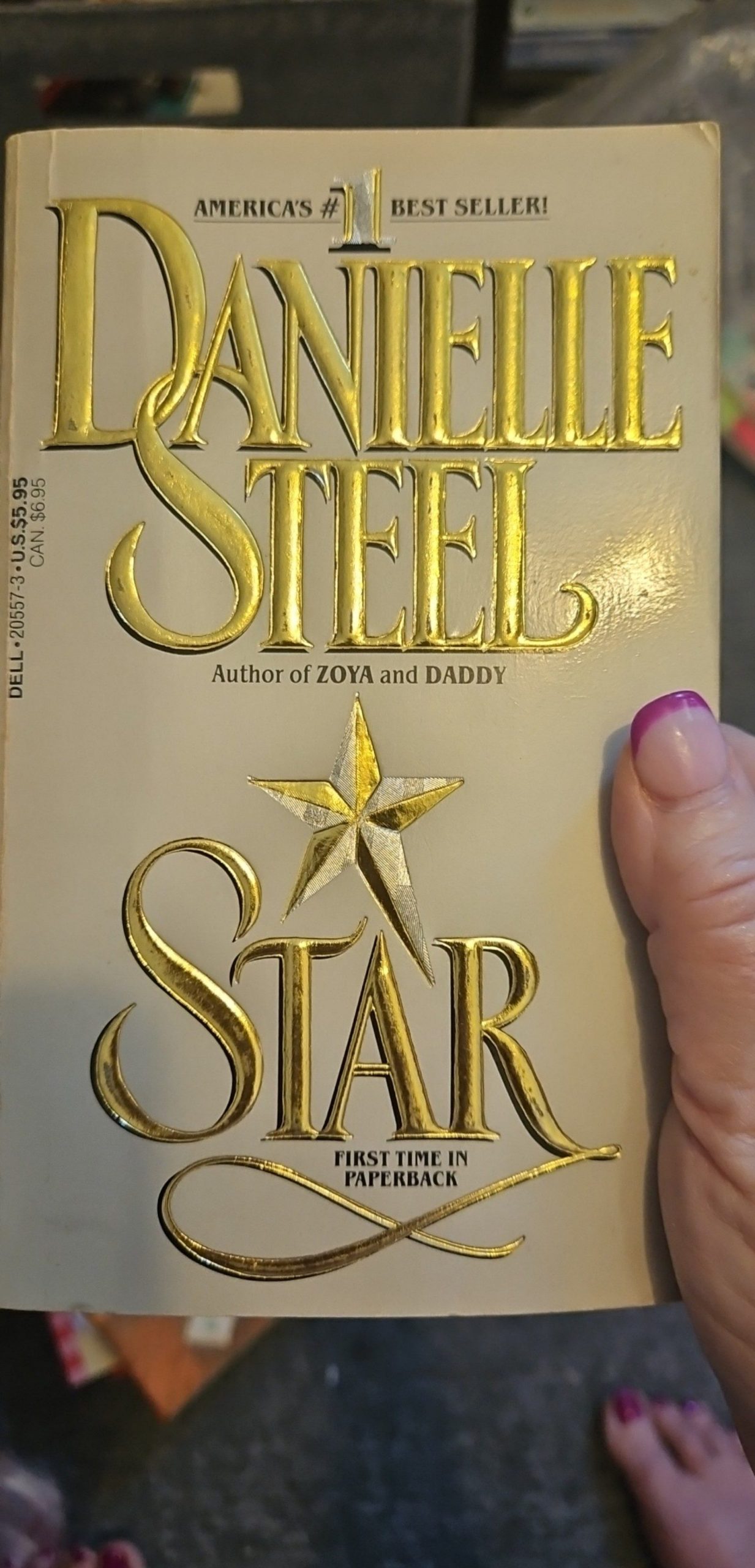 Danielle Steel Star Paperback Book