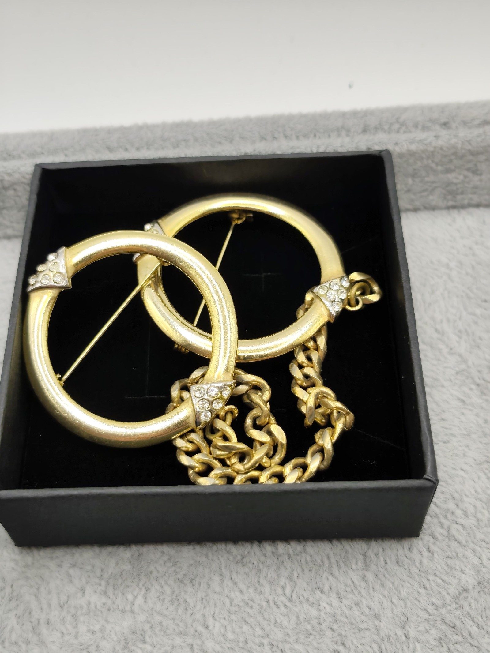 Gold Tone Decorative Chain Linked Brooches with Rhinestone Accents image 2
