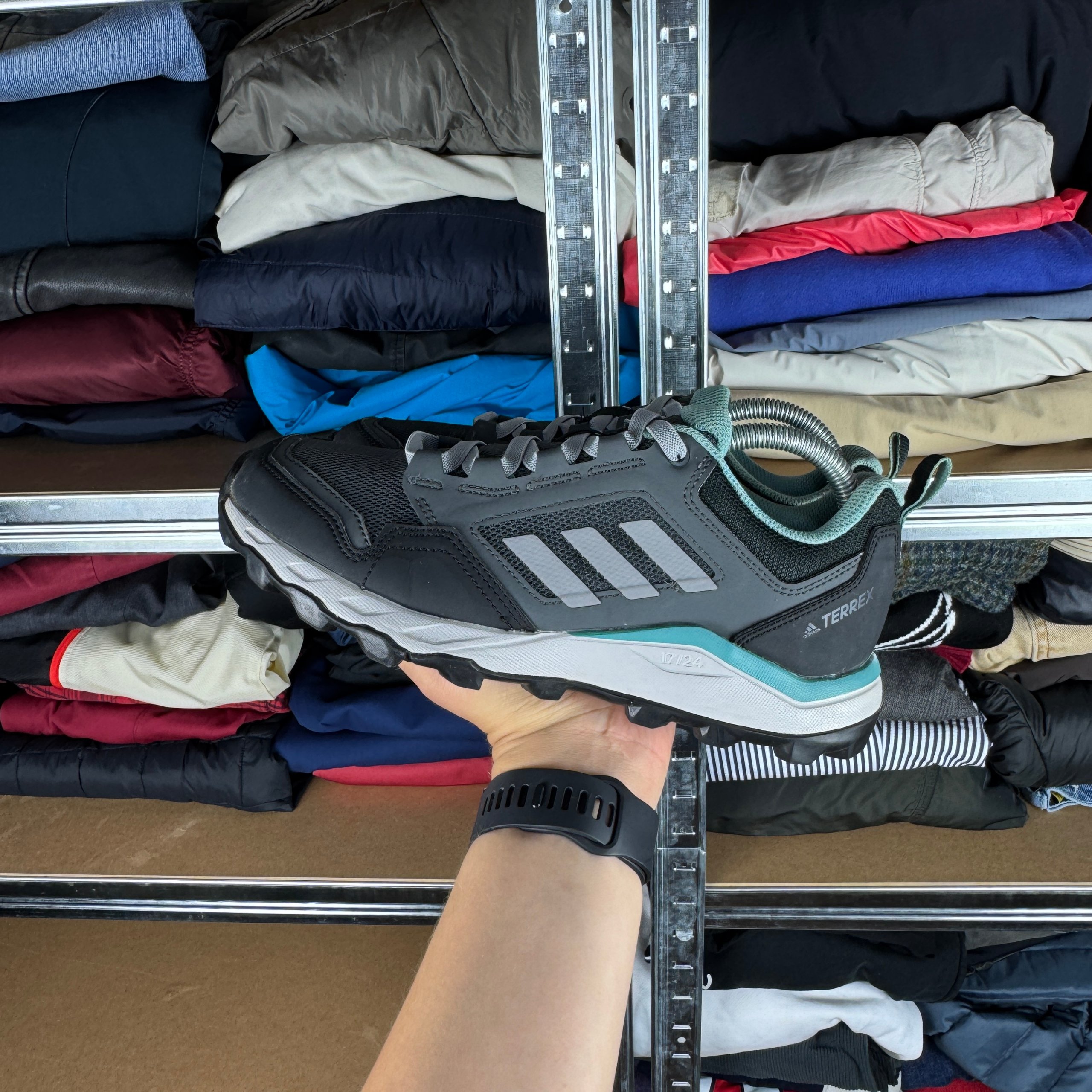Adidas Terrex Tracerocker 2 Damen Trail Hiking Trekking Shoes Sneakers SIze 38 / 24cm image 2