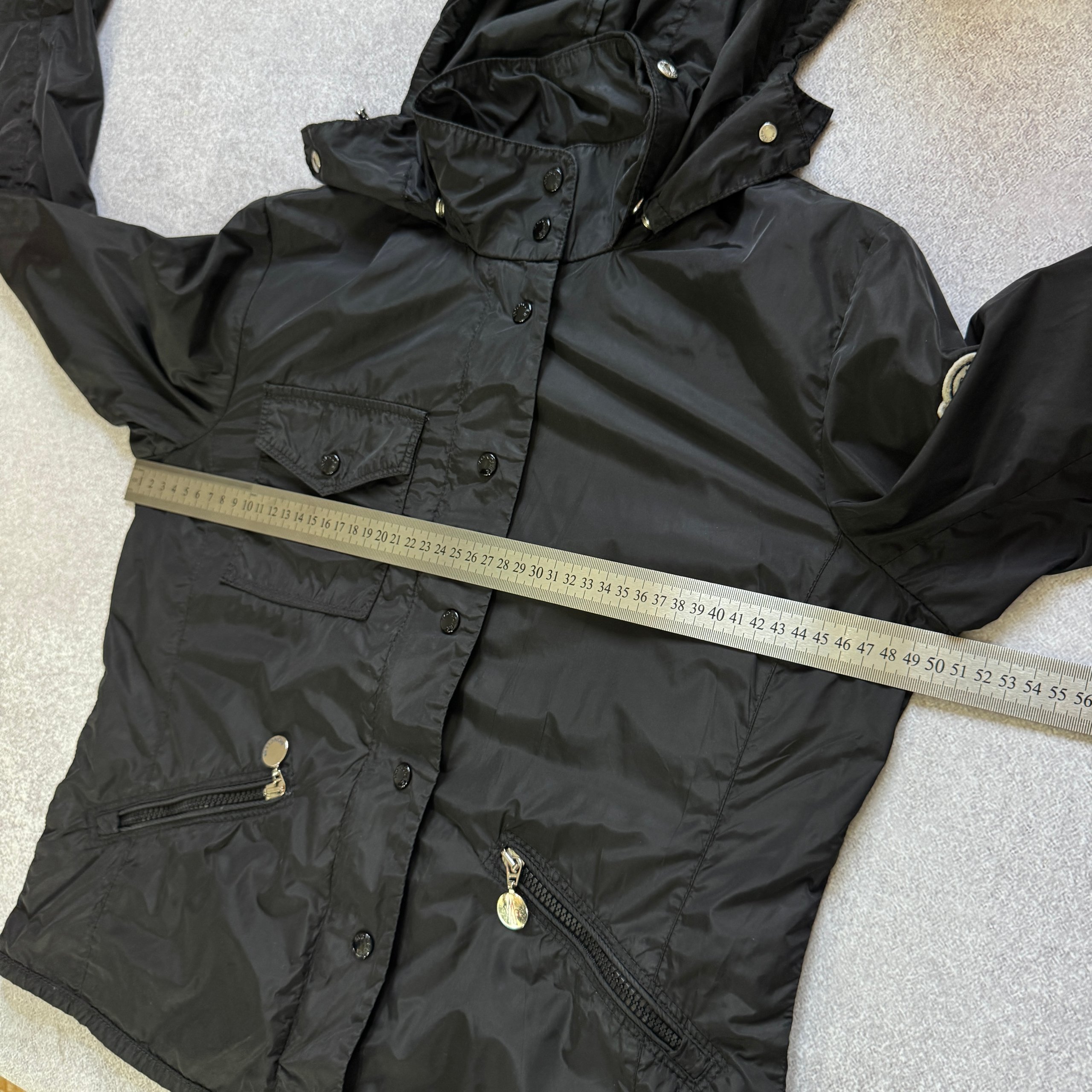 Women`s Moncler Fauve Black Hooded Lightweight Nylon Jacket Size 2 / M image 5