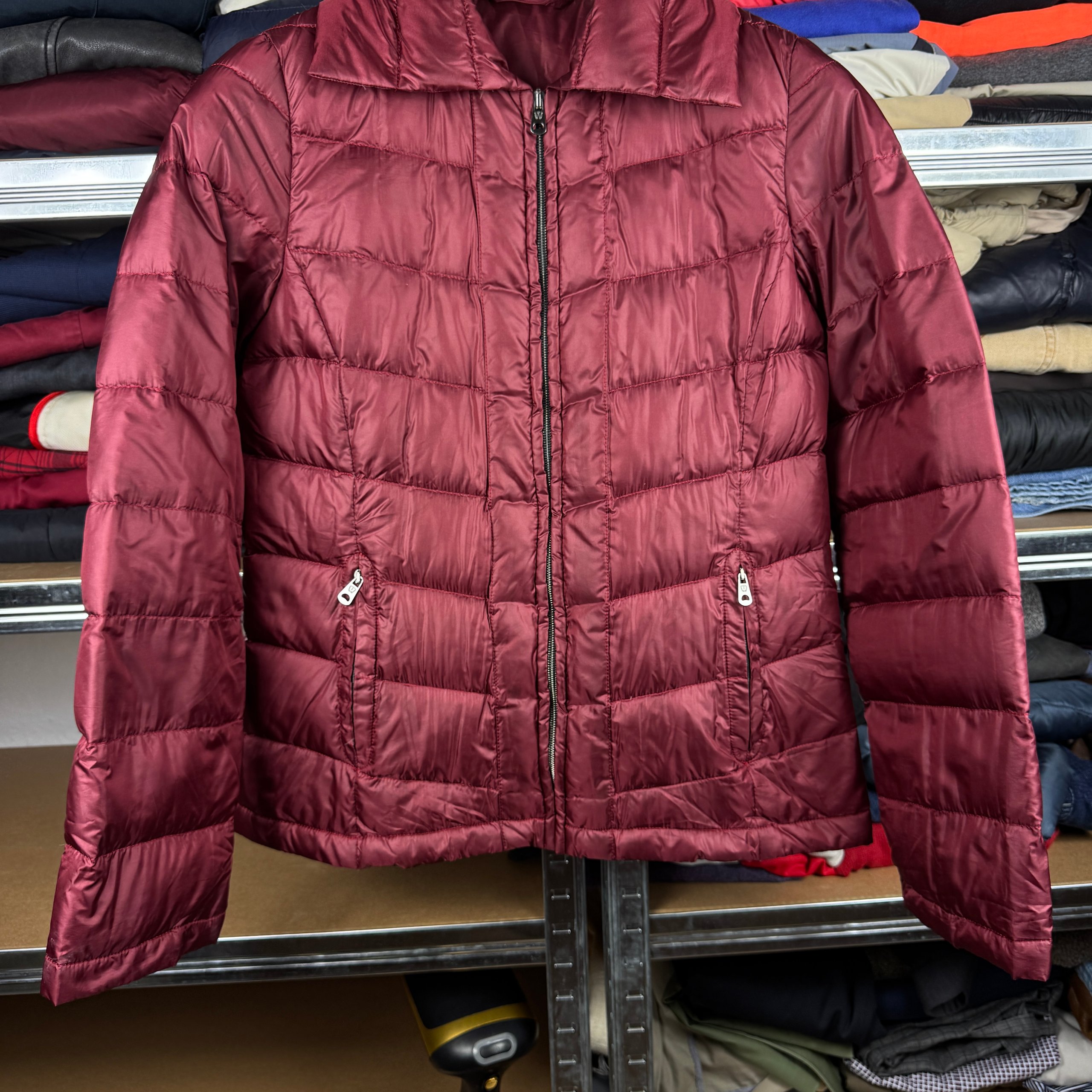 Women`s Max Mara x Weekend Red Puffer Nylon Down Jacket Size M / 38 image 7