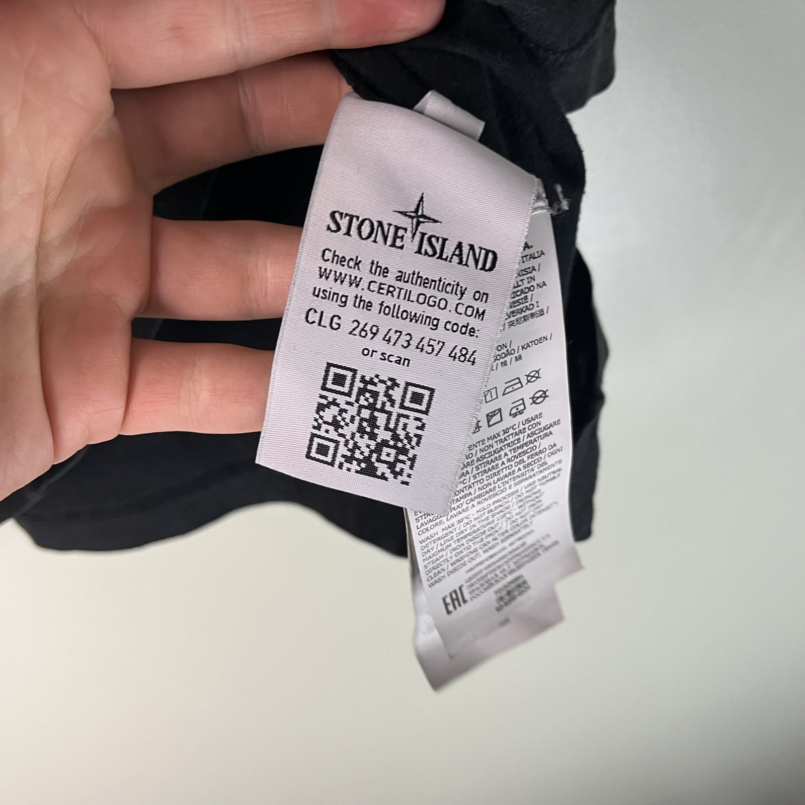 Stone Island Black/White Graphic Compass Logo T-Shirt image 5