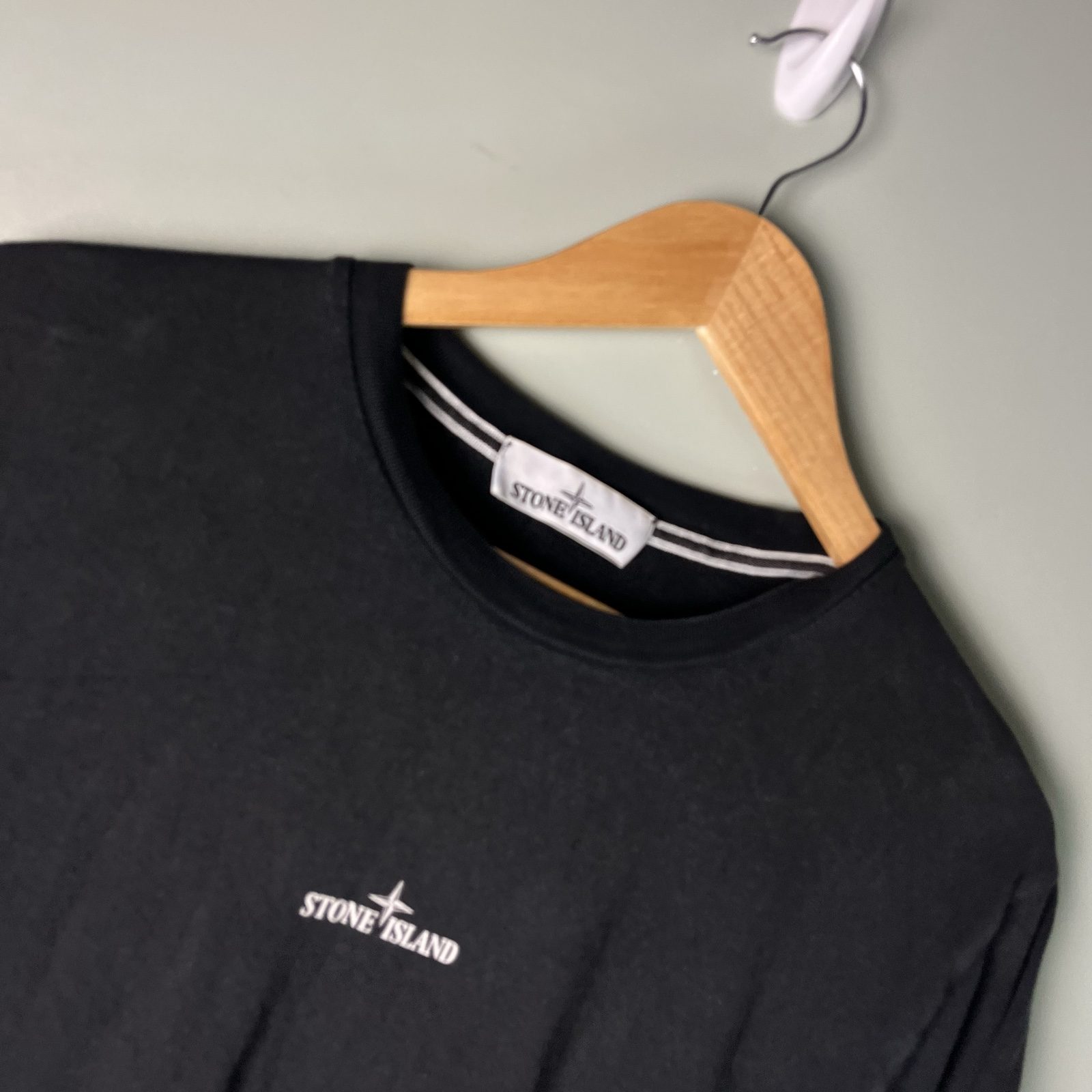 Stone Island Black/White Graphic Compass Logo T-Shirt image 4