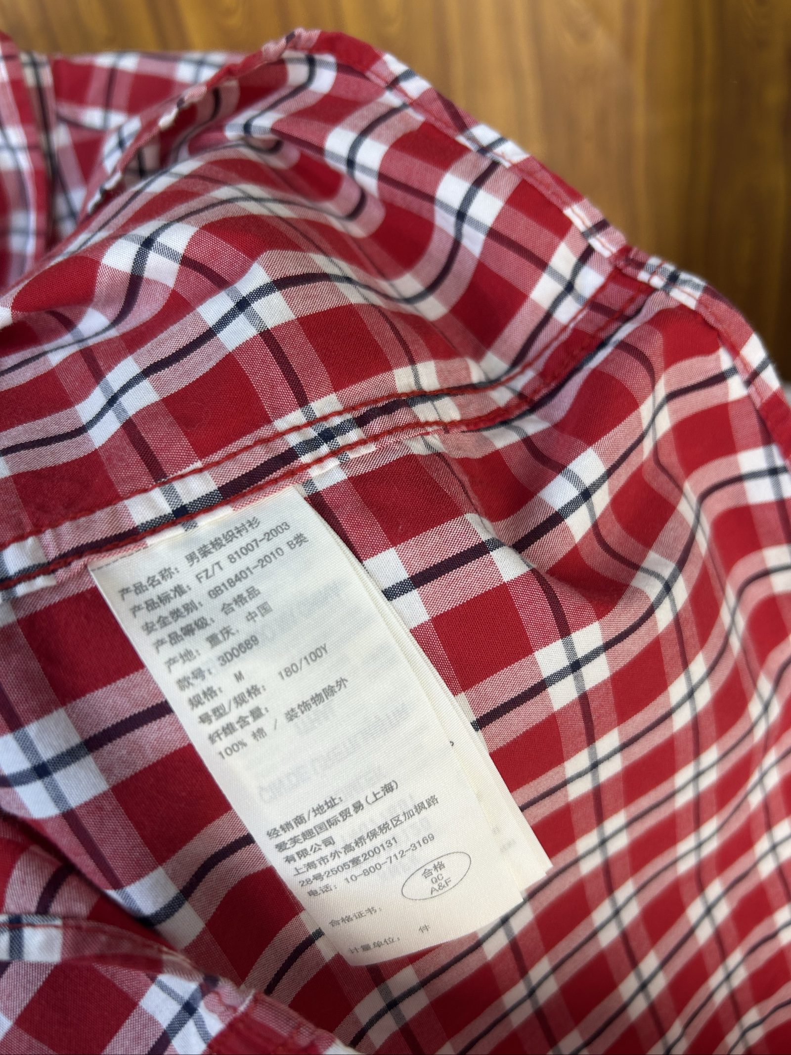 Hollister Men's Red & White Checked Shirt Medium image 8