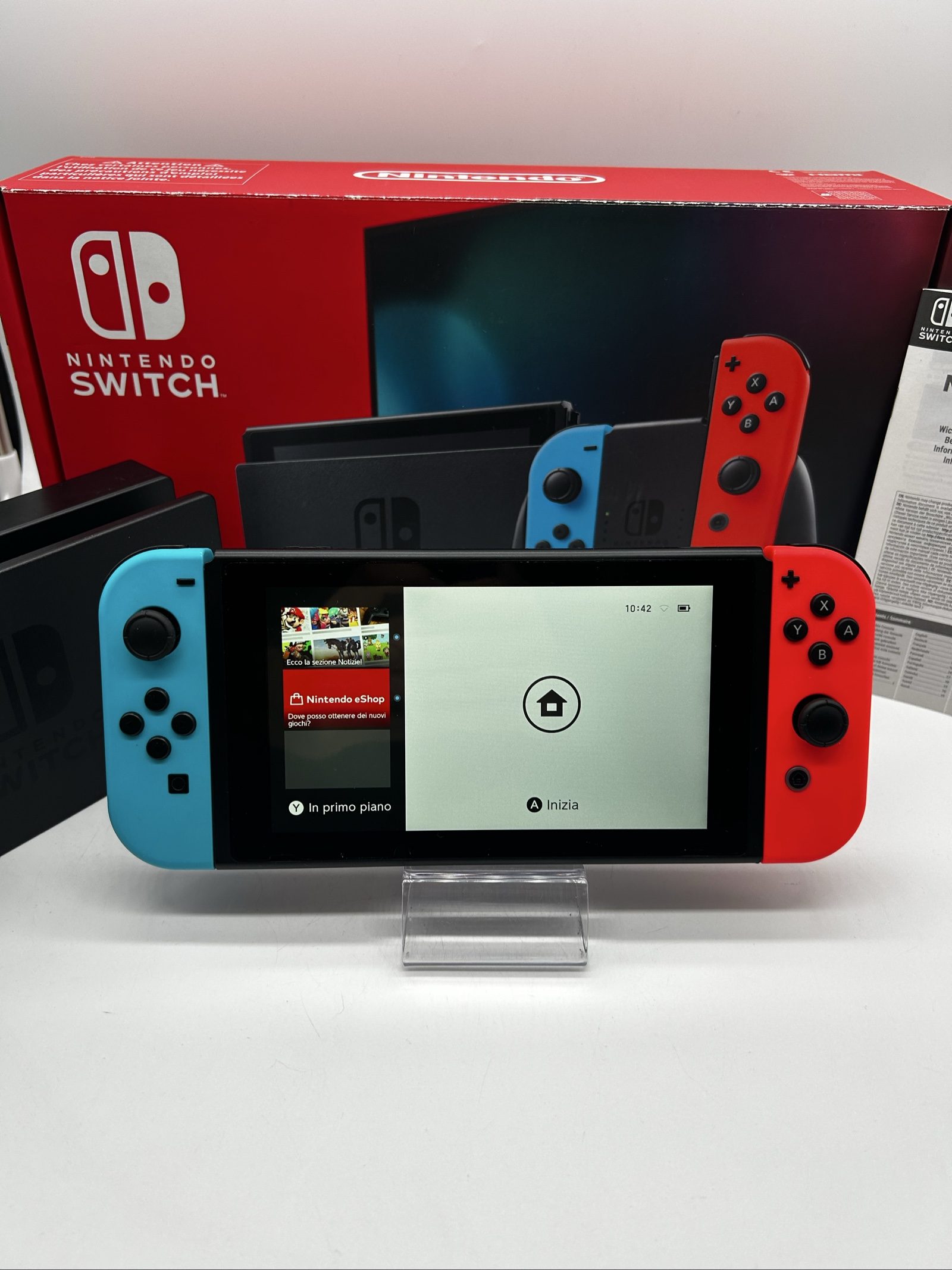 Nintendo Switch V2 Blu/Rossa + Scatola + SD 32GB – Eccellenti Condizioni image 2