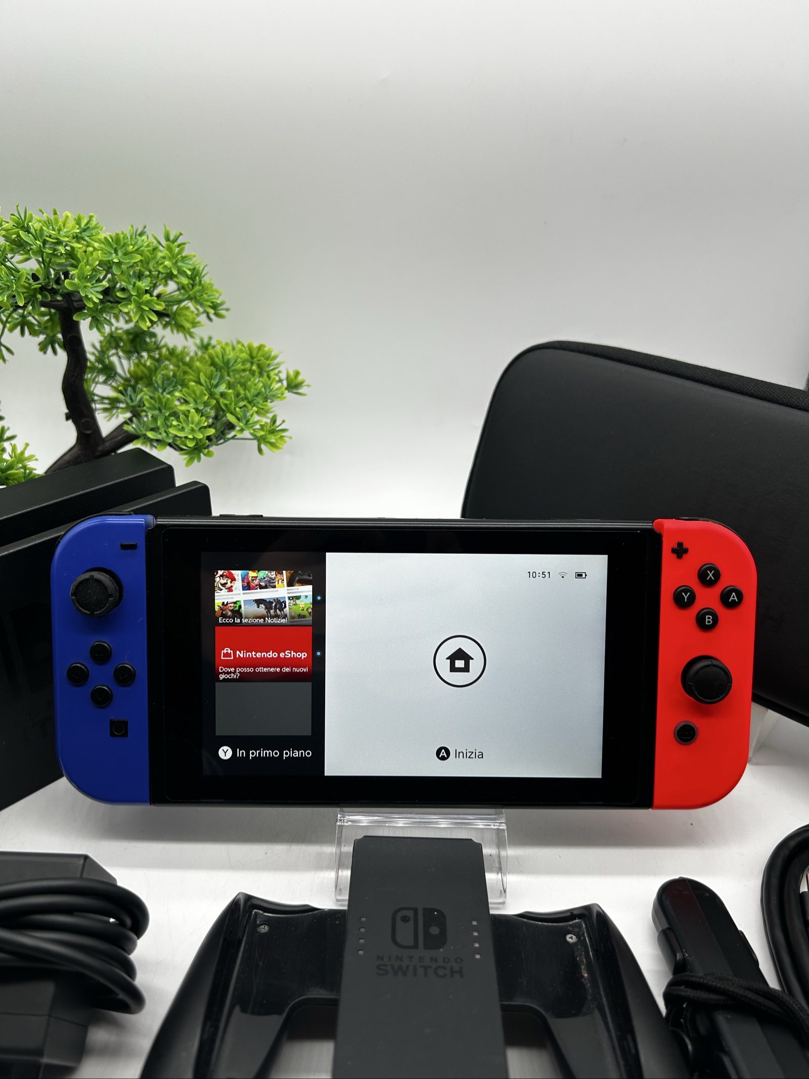 Nintendo Switch Blu/Rossa + SD 128GB + Custodia – Completa – Ottime Condizioni image 2