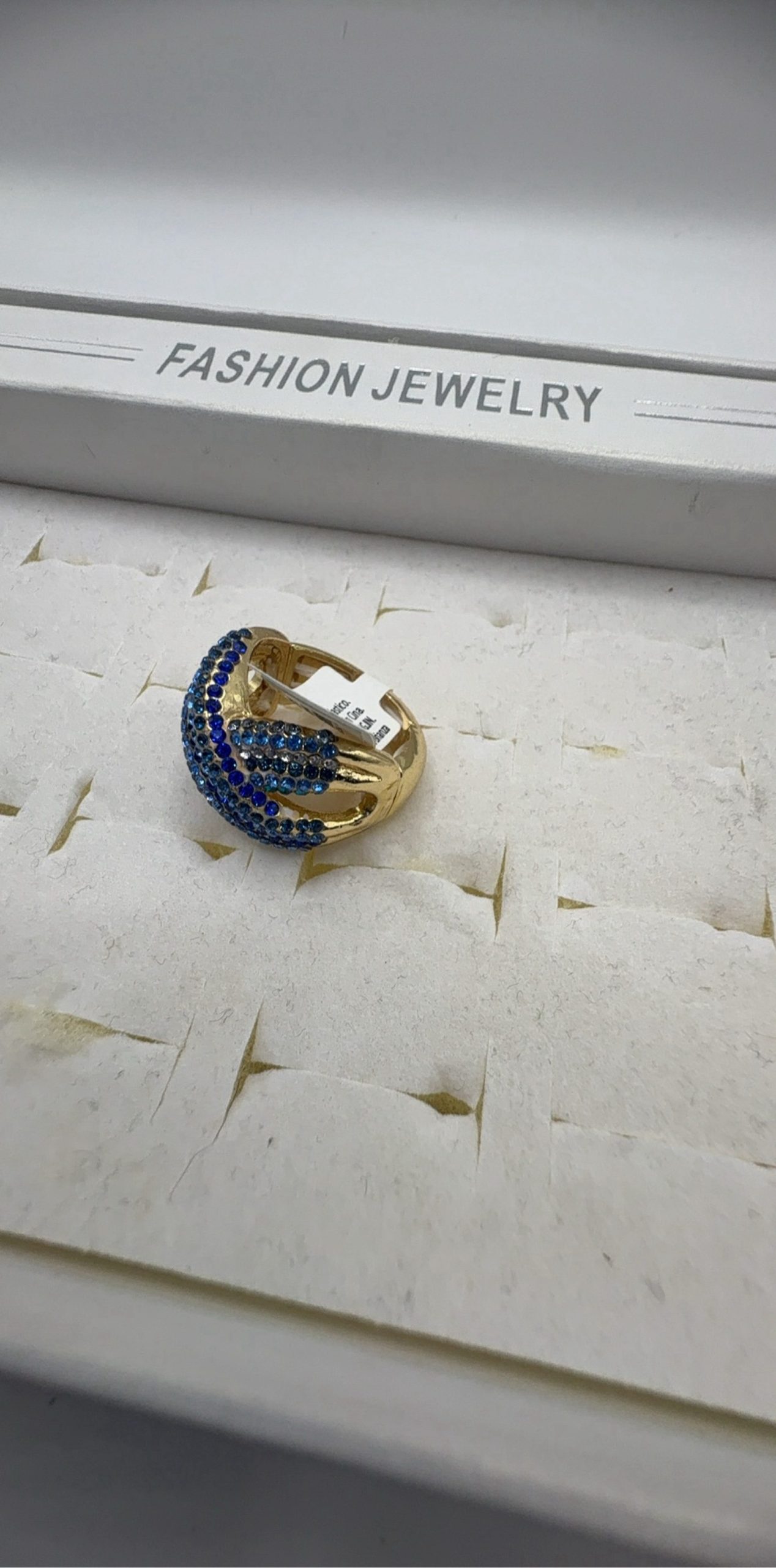 Fashion Jewelry Blue Rhinestone Ring One Size image 3