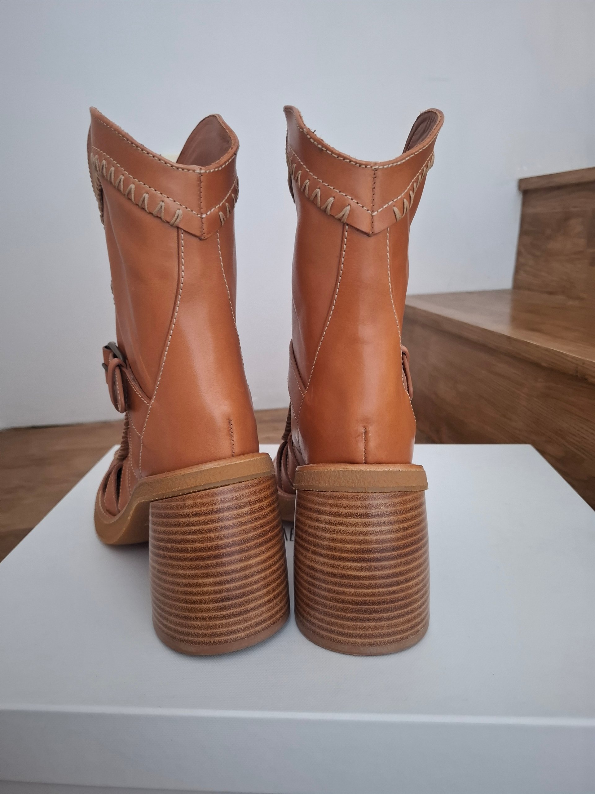 Zimmermann Women's Tan Leather Heeled Boots EU 38 image 9