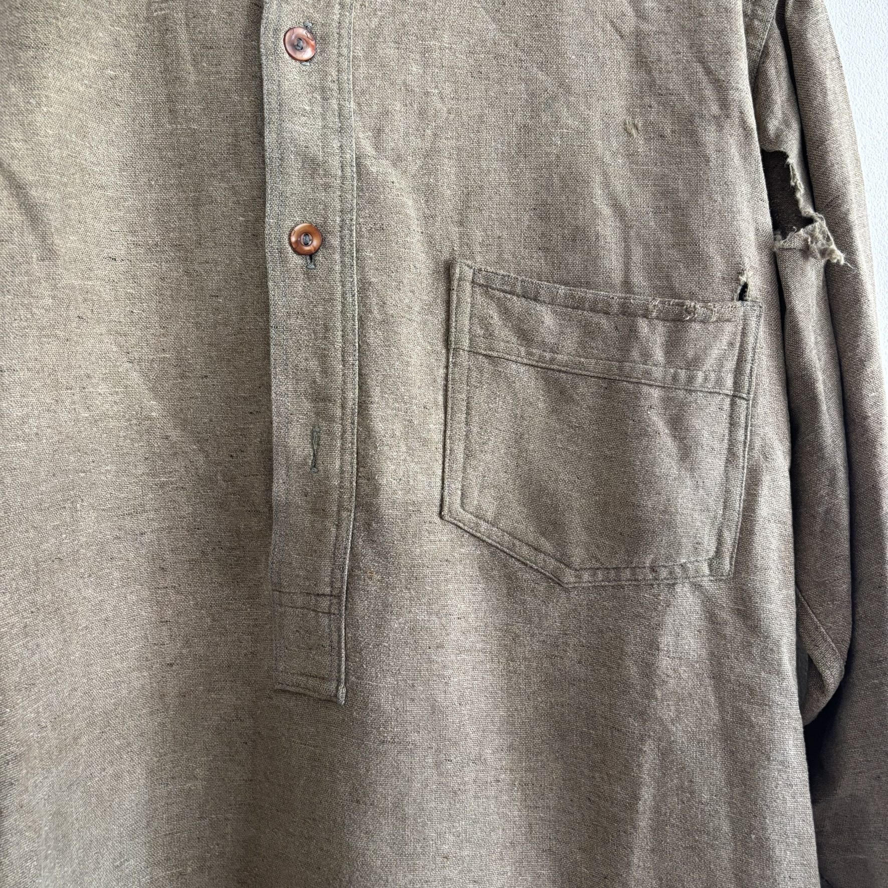 Vintage 1930s 40s Selecto Pullover Work Shirt Distressed Olive Green Placket image 3