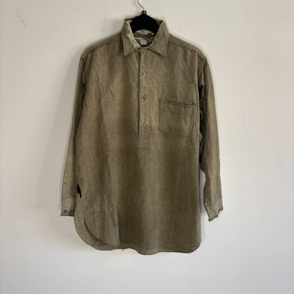 Vintage 1930s 40s Selecto Pullover Work Shirt Distressed Olive Green Placket
