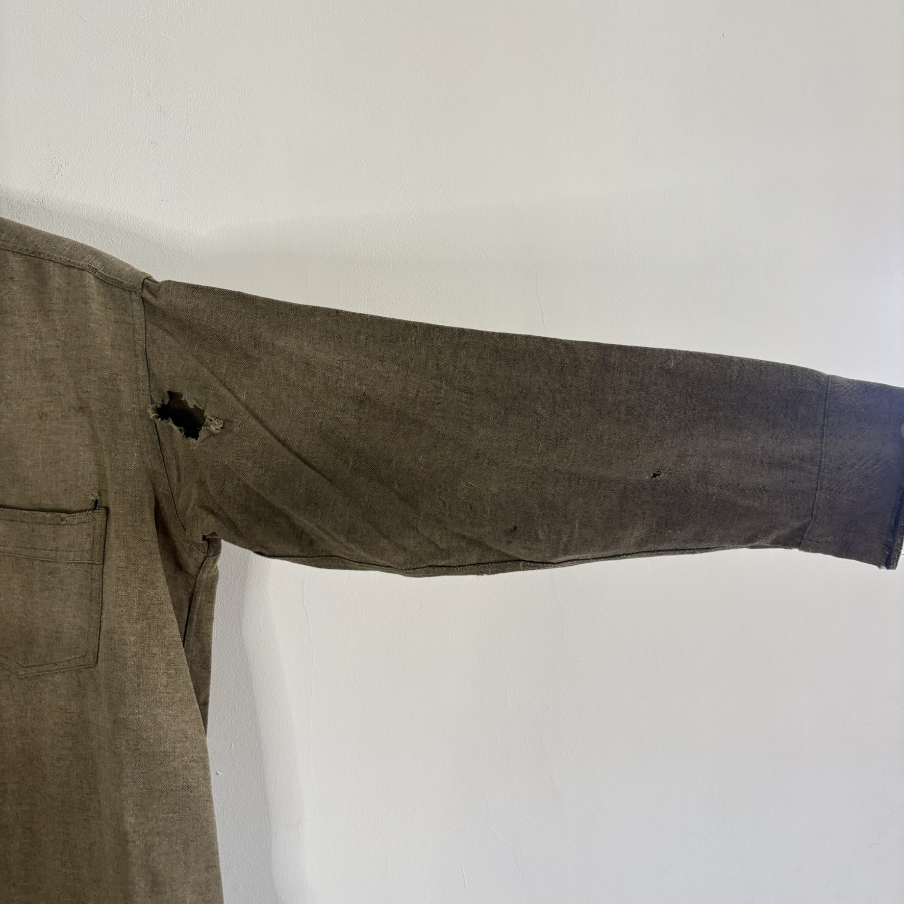 Vintage 1930s 40s Selecto Pullover Work Shirt Distressed Olive Green Placket image 6