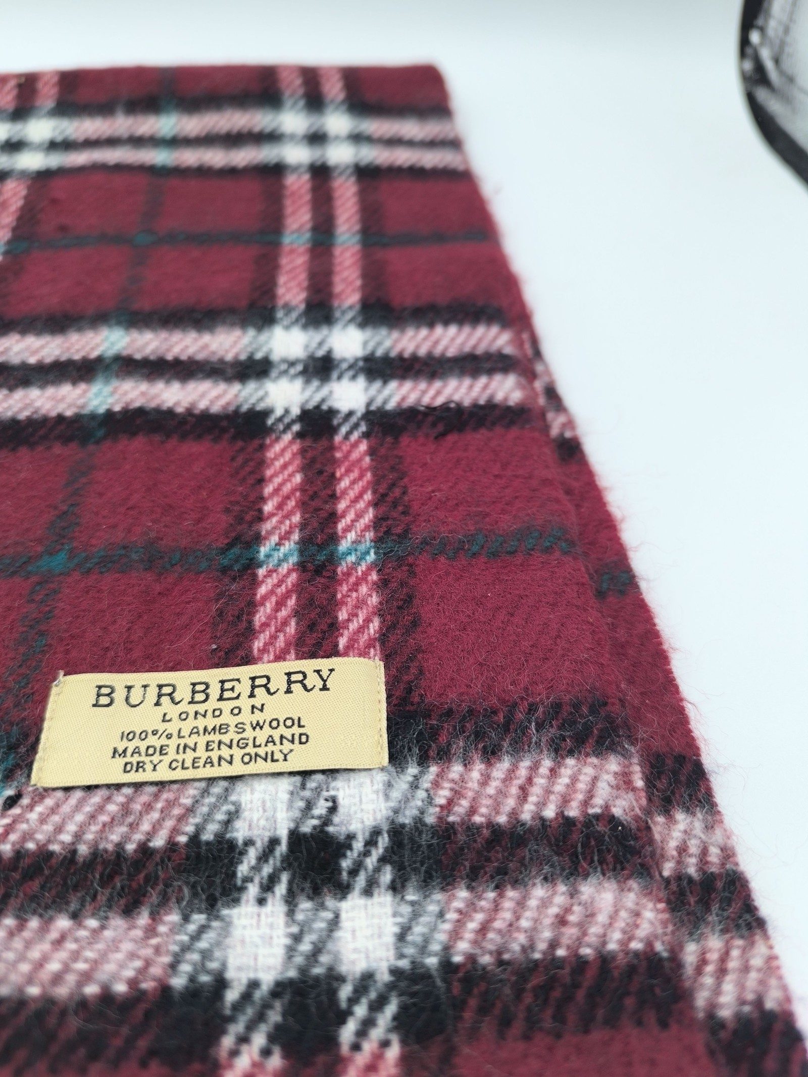 Burberry Women's Red & Pink Check Lambswool Scarf image 2