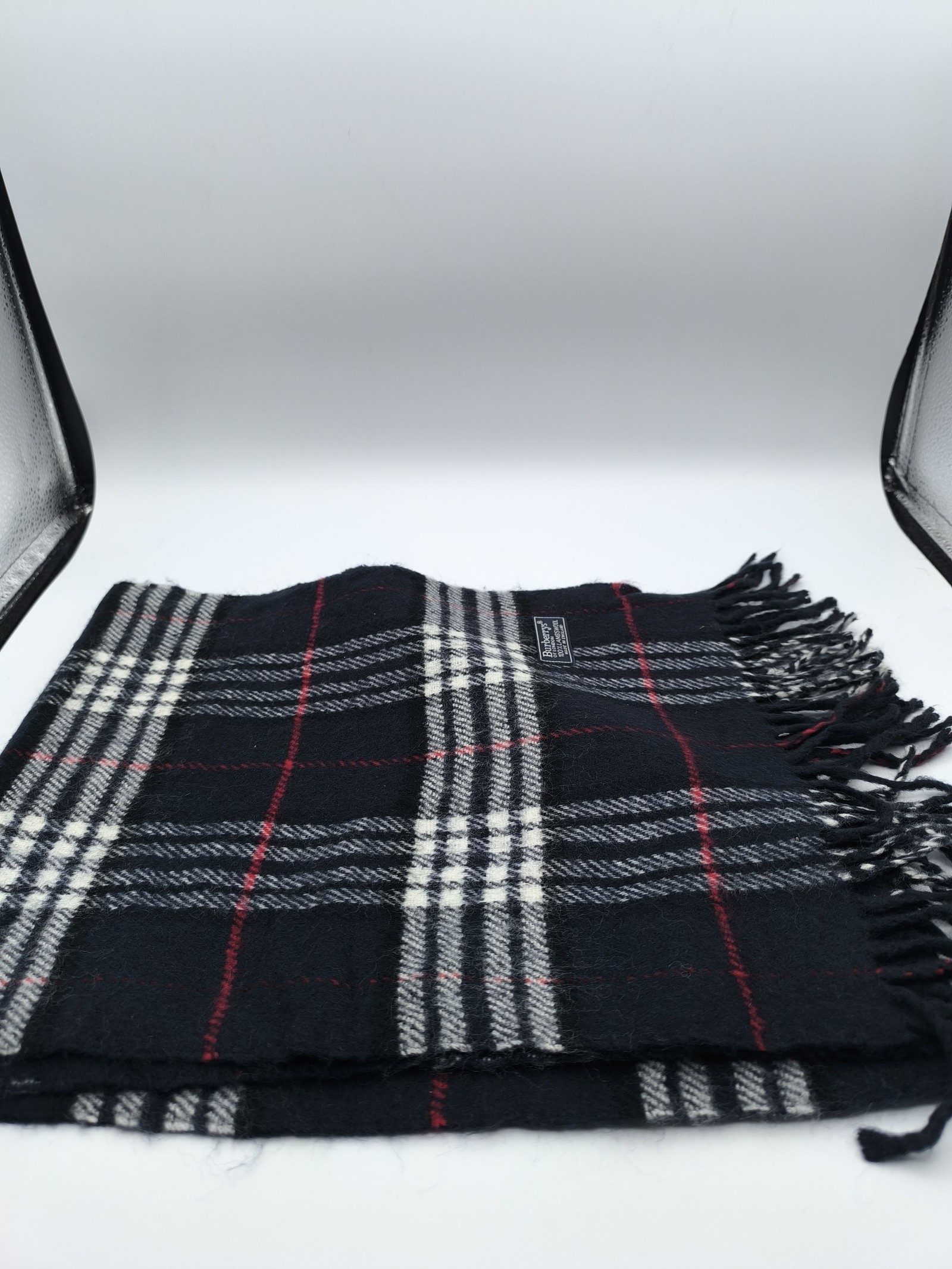 Burberry Black & White & Red Lambswool Scarf Made in England image 6