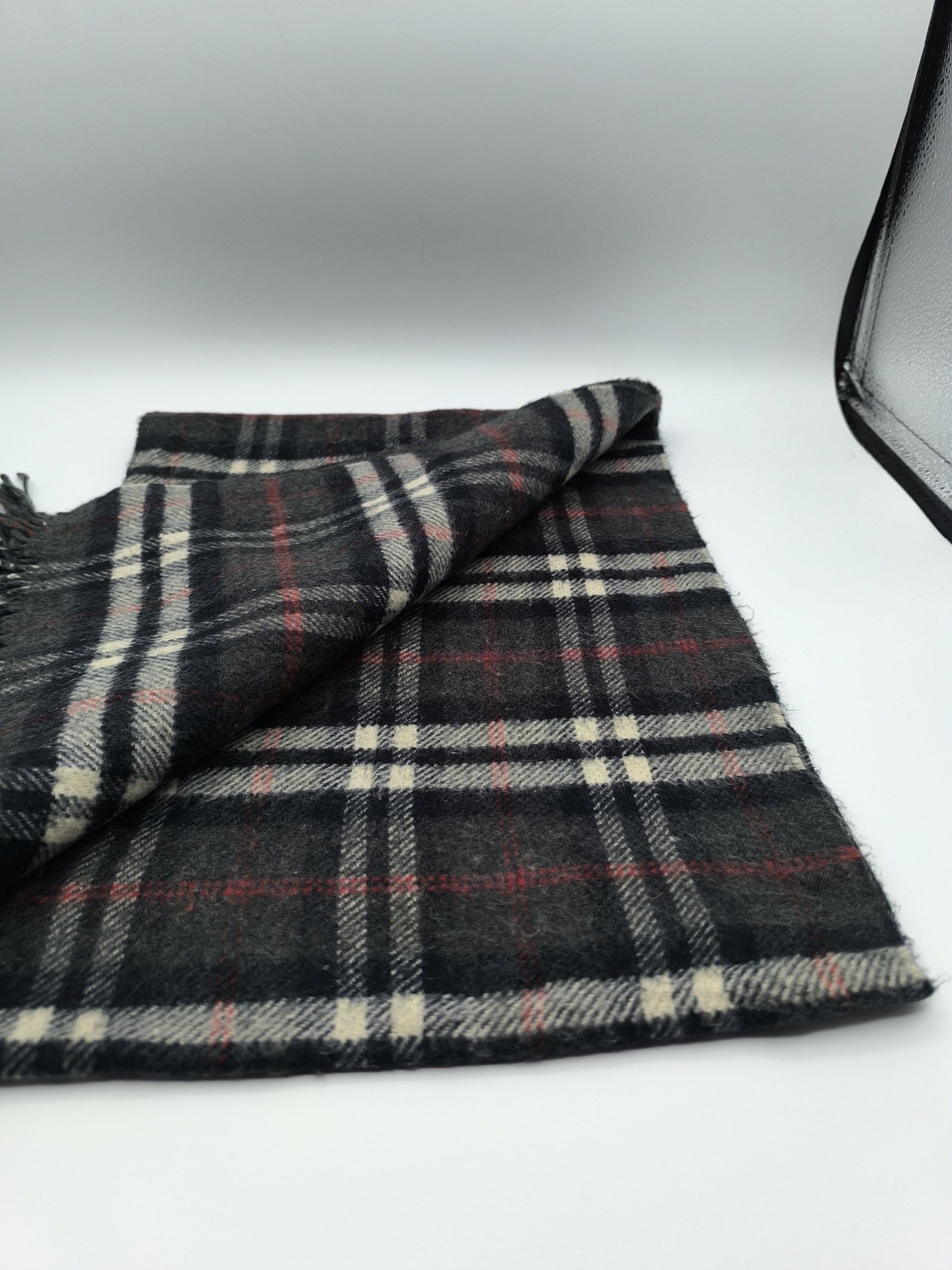 Burberry Black & Grey Wool Plaid Scarf Lambswool image 4