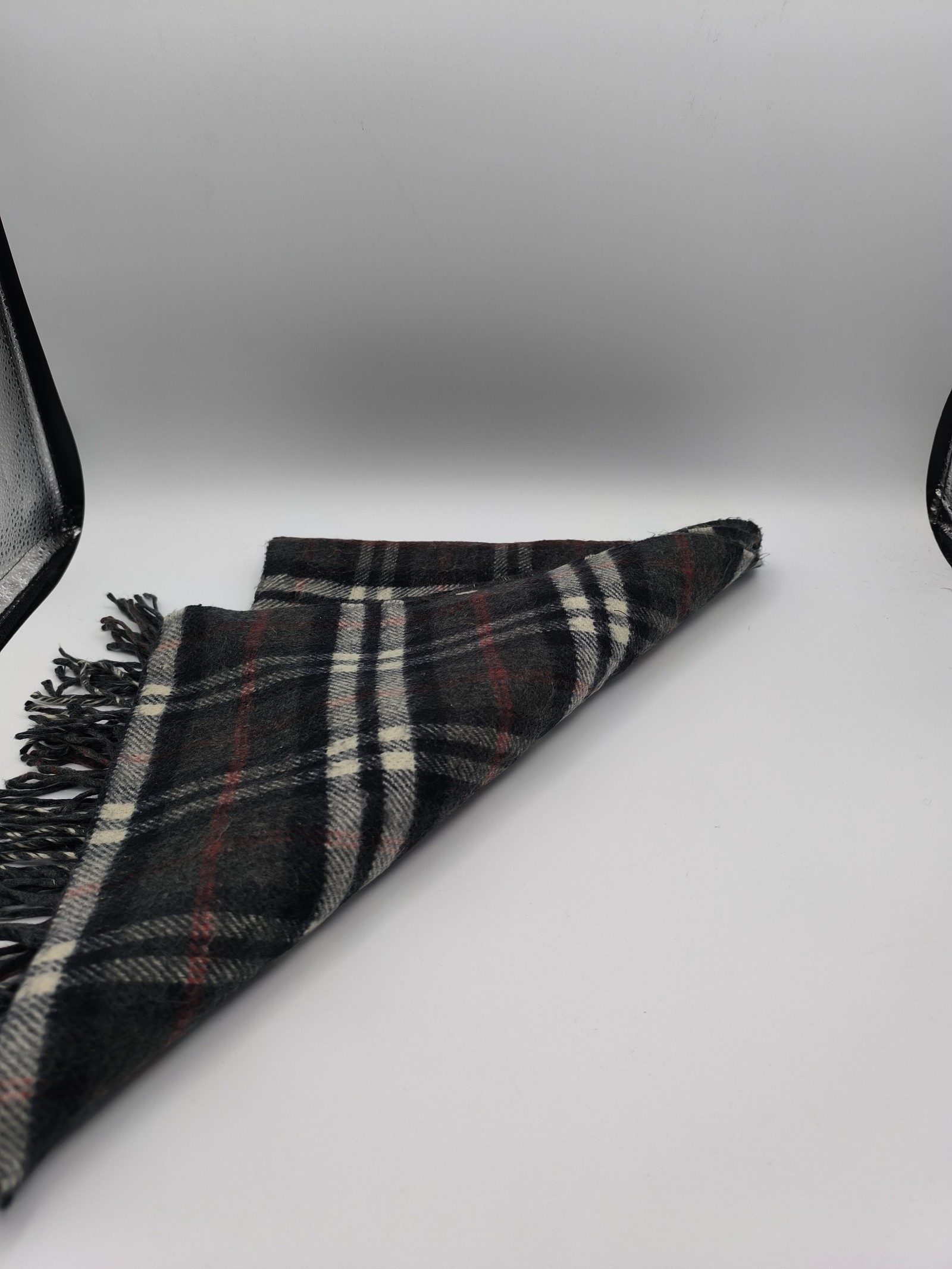 Burberry Black & Grey Wool Plaid Scarf Lambswool image 5