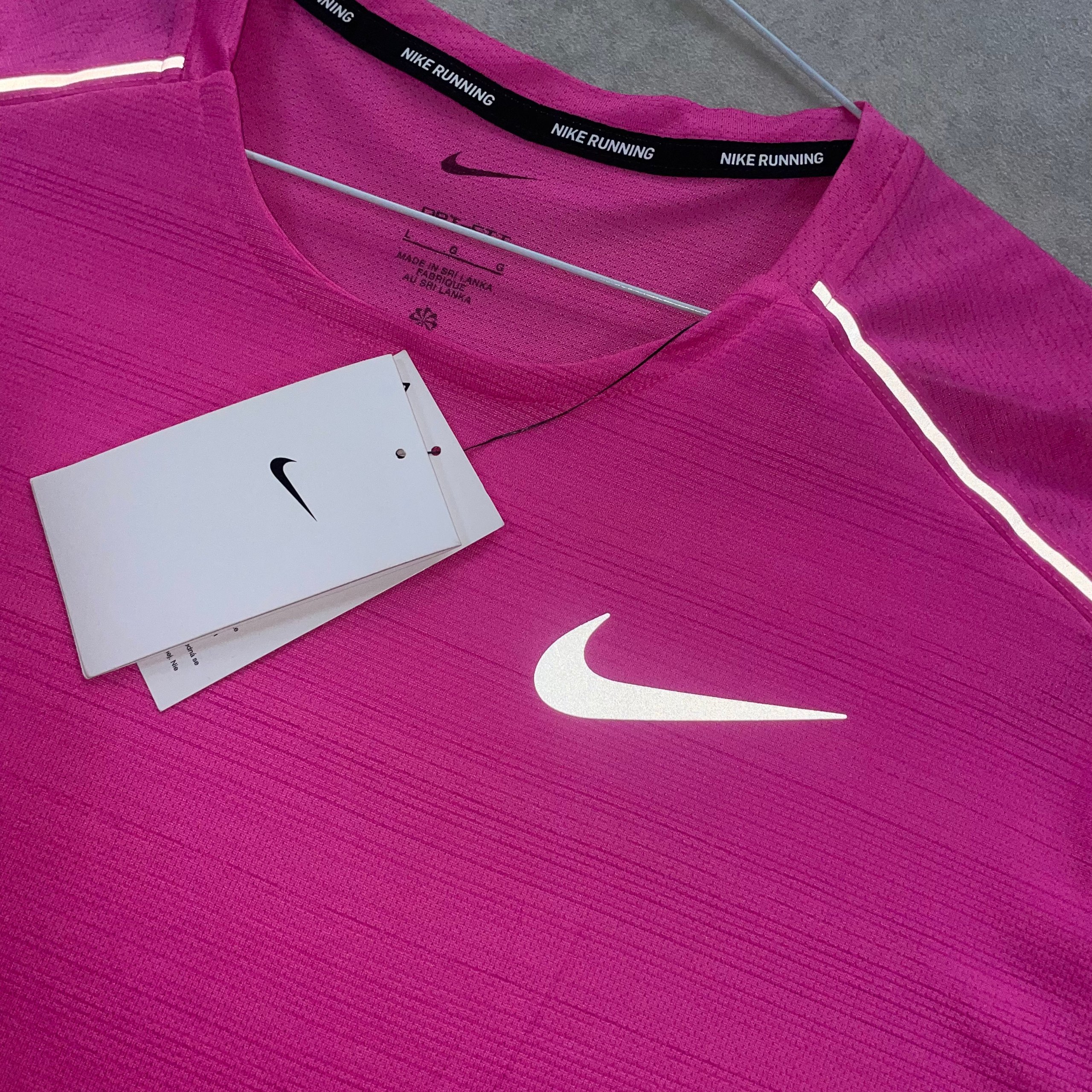Nike Men's Large Fuchsia Miler Tee 1.0 Running Shirt image 3