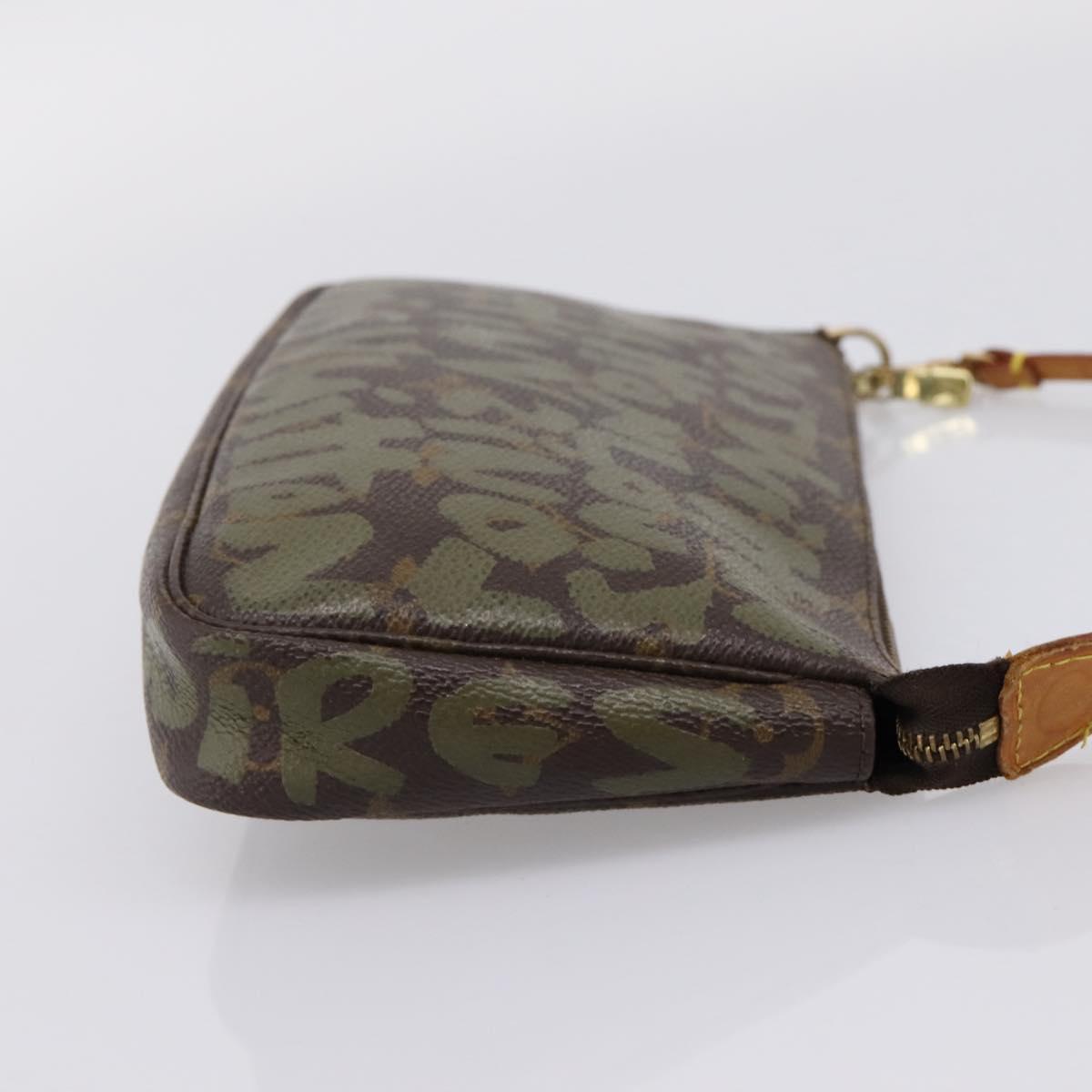LOUIS VUITTON Monogram Graffiti Pochette Pouch Khaki M92191 LV Auth 206399A image 4