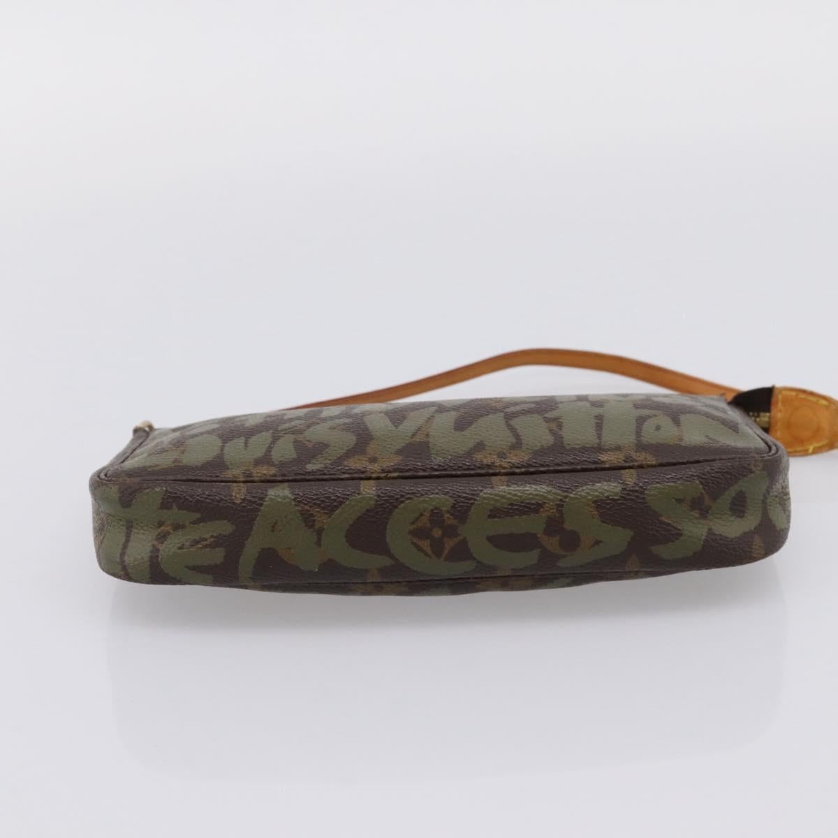 LOUIS VUITTON Monogram Graffiti Pochette Pouch Khaki M92191 LV Auth 206399A image 5