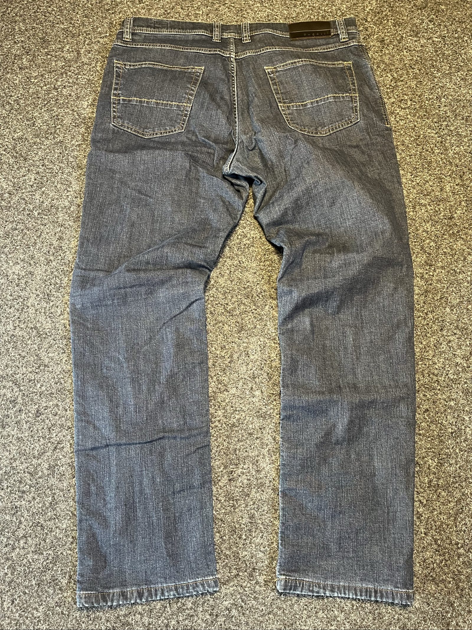 Bugatti Men's Blue Vintage Denim Jeans Size 36 Classic Fit image 4
