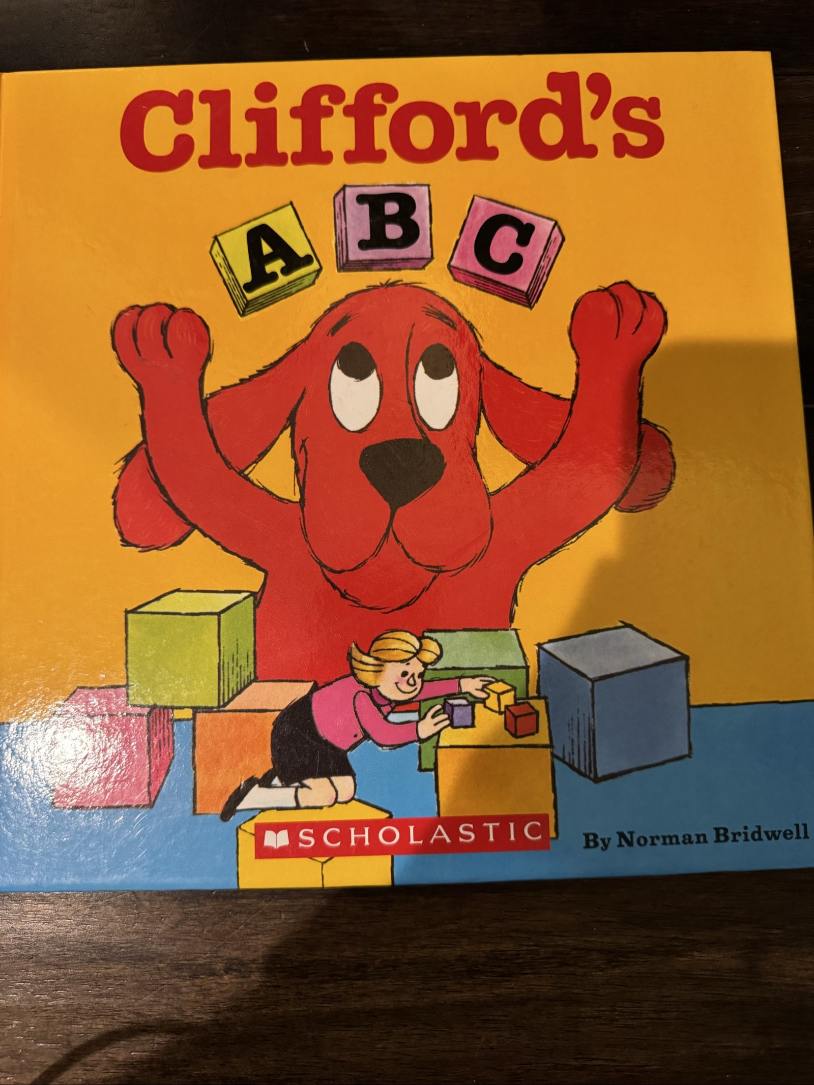 Clifford’s ABC by Norman Bridwell – Scholastic Children’s Alphabet Book