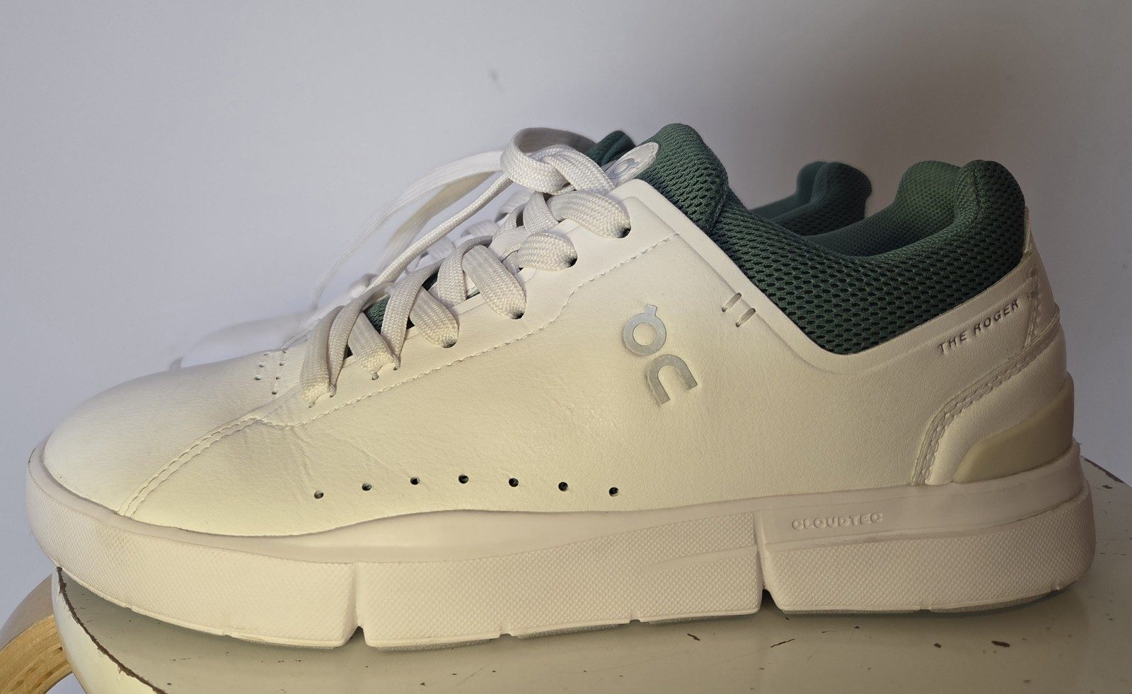 On White & Green The Roger Leather Sneakers US8 | EU39 | UK6 image 2