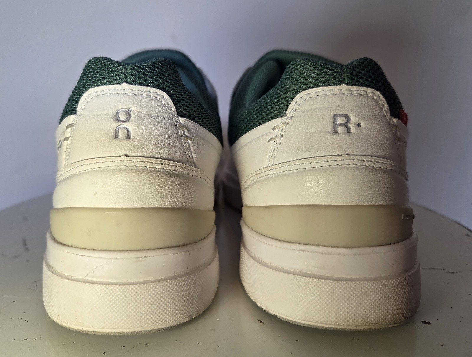 On White & Green The Roger Leather Sneakers US8 | EU39 | UK6 image 3