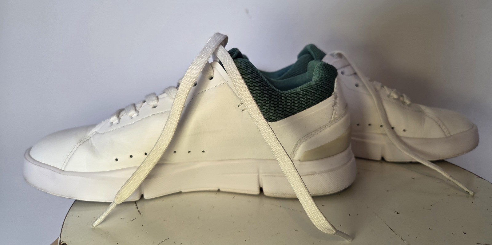 On White & Green The Roger Leather Sneakers US8 | EU39 | UK6 image 4