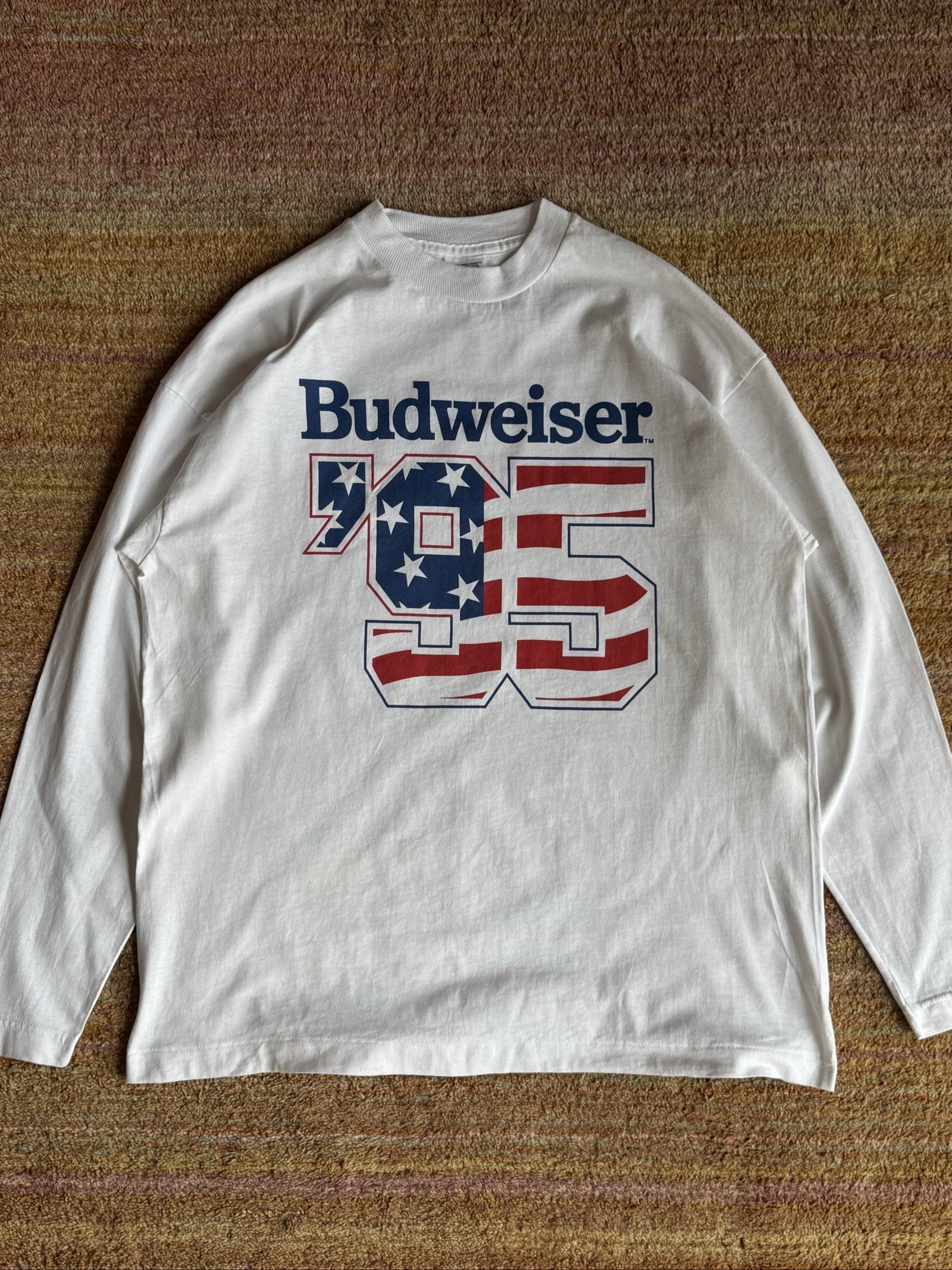 Budweiser White Long Sleeve Graphic T-Shirt XL USA Flag