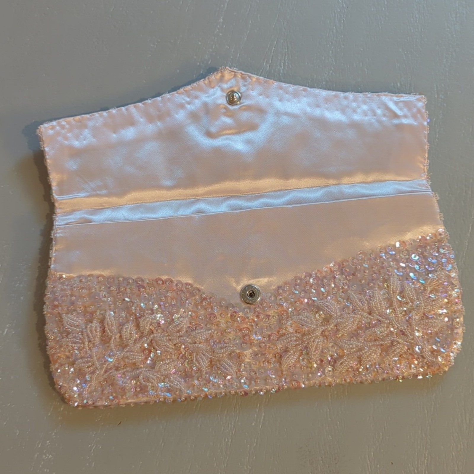 Pink Beaded Sequin Evening Clutch Bag with Satin Lining image 3