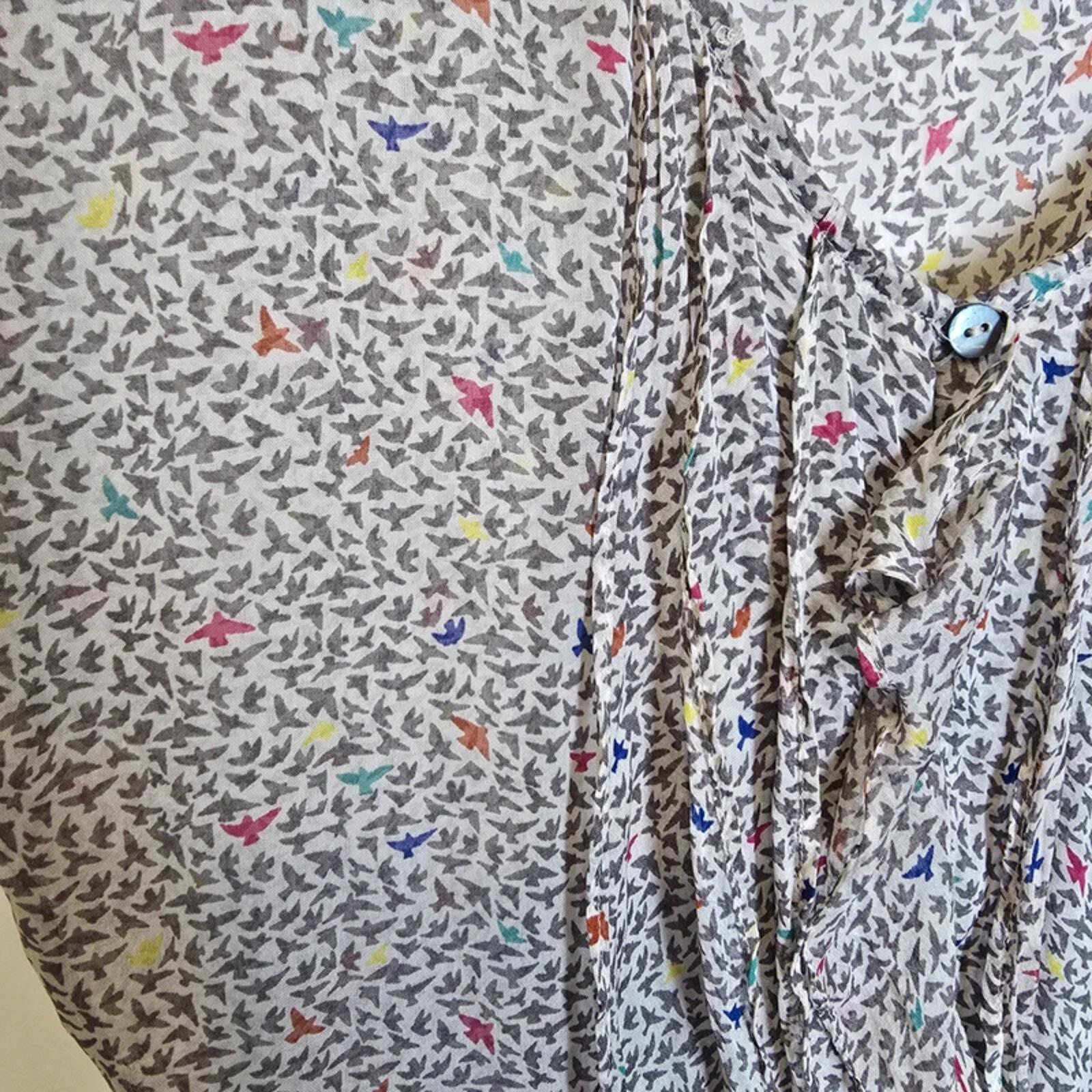 Monsoon Silk Bird Print Blouse Top UK 8 Boho Floaty Lightweight image 3