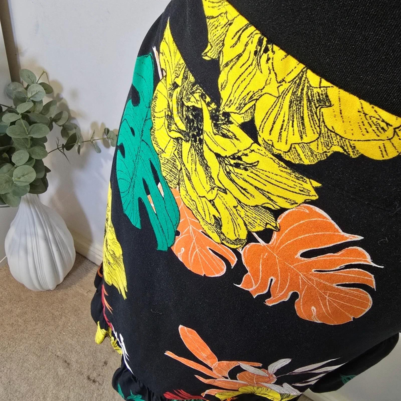 Papaya Curve Black Tropical Print Wrap Style Midi Skirt Ruffle NWT Size 28 image 3