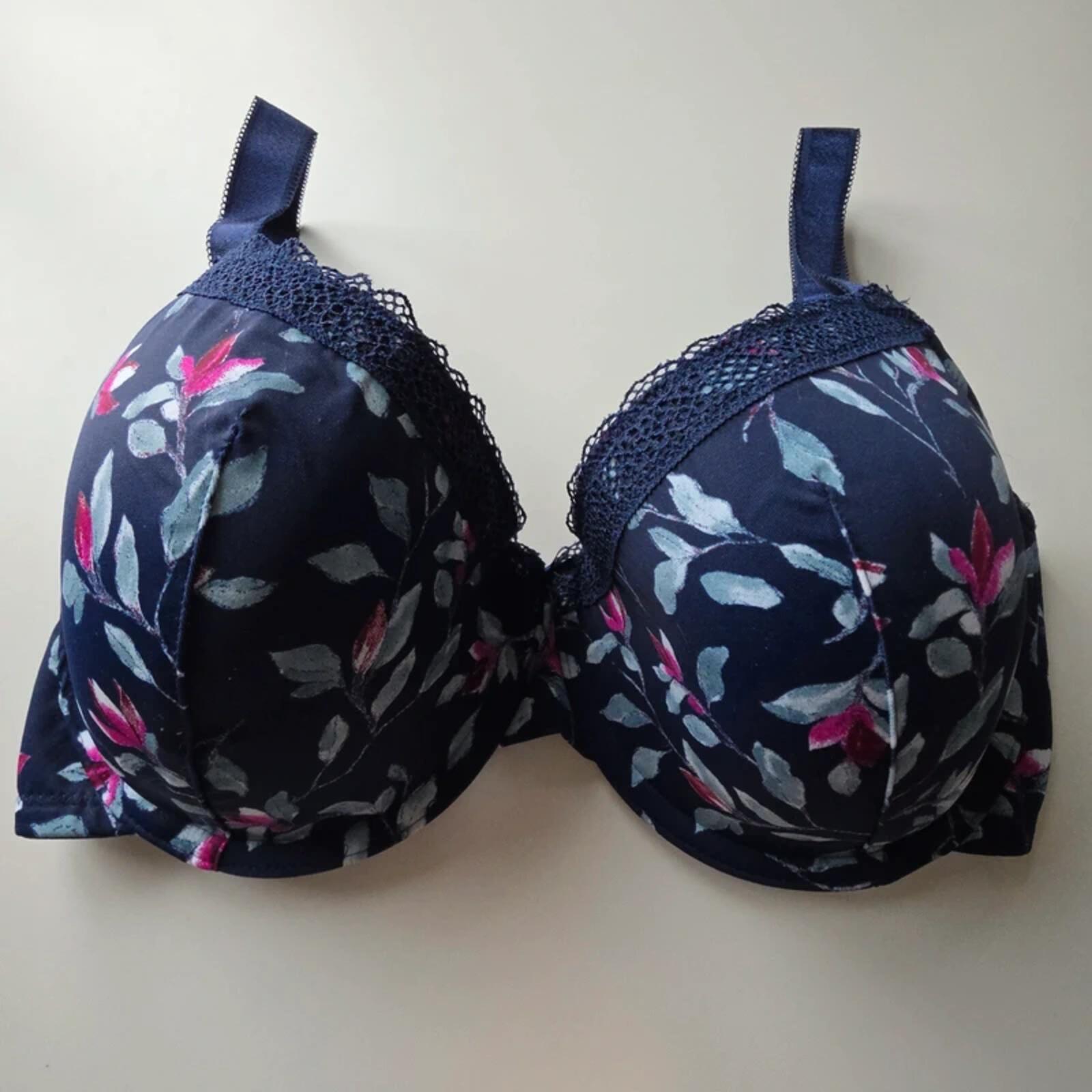 George 36F Floral T-Shirt Bra Navy Lace Trim Full Cup Support