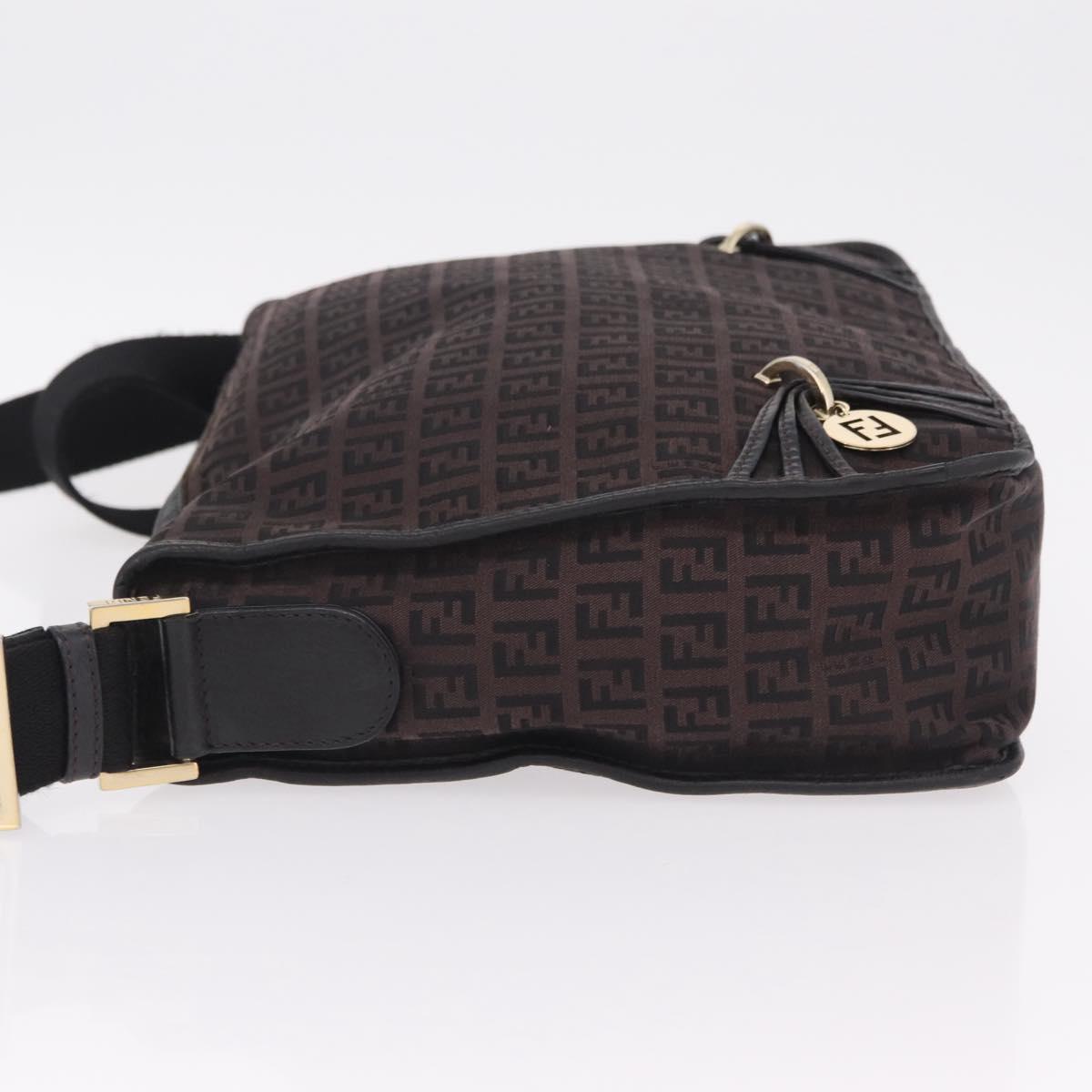 FENDI Zucchino Canvas Shoulder Bag Dark Brown Gold Auth 206775A image 4
