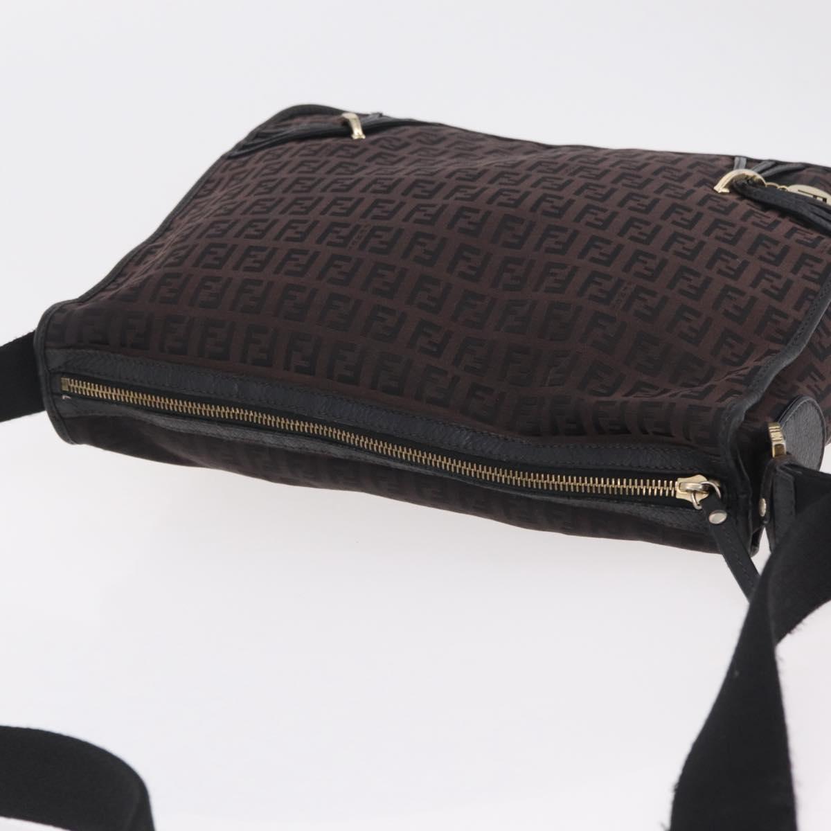 FENDI Zucchino Canvas Shoulder Bag Dark Brown Gold Auth 206775A image 6